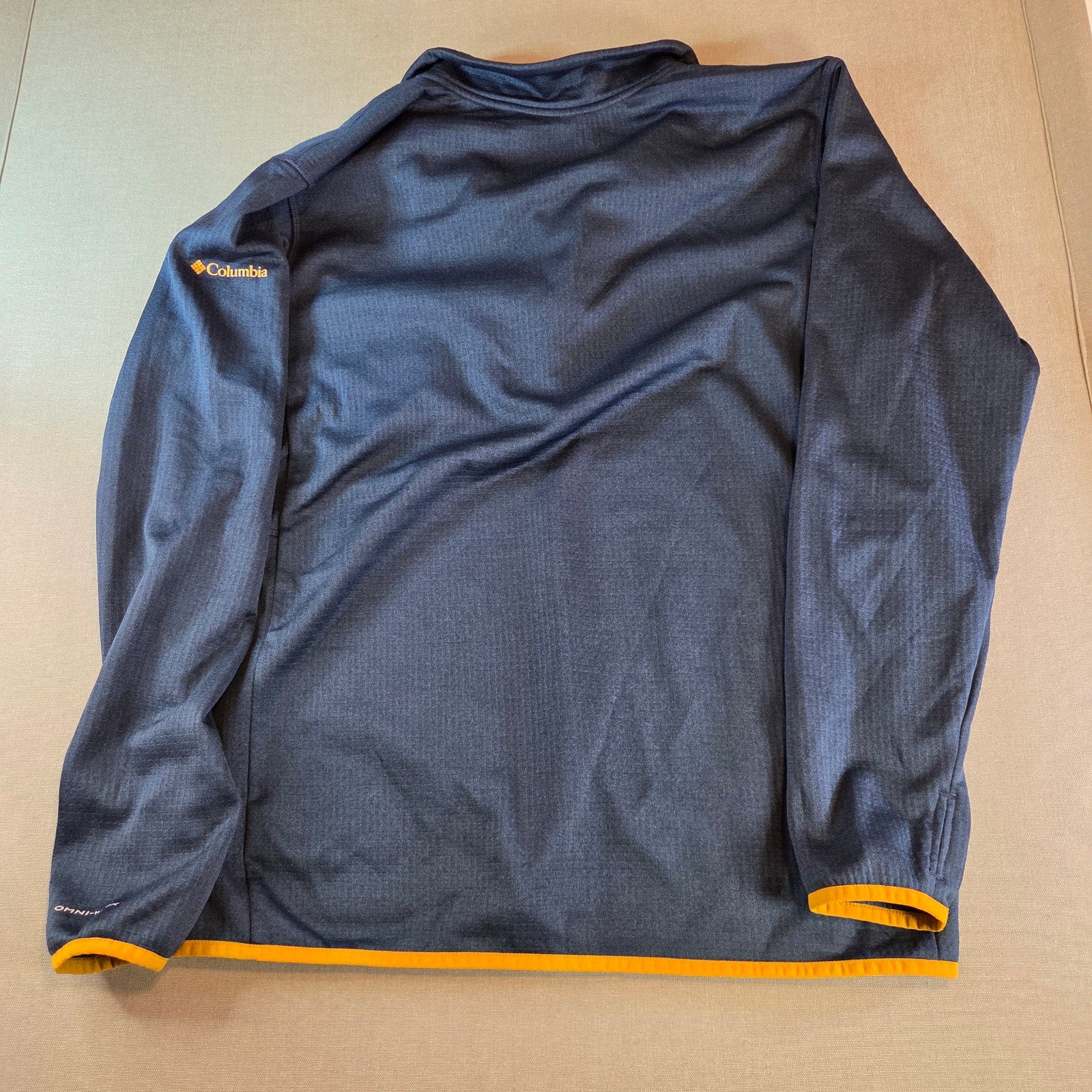 Columbia Notre Dame Irish Omni-Wick 1/4 Zip Pullover Blue XL