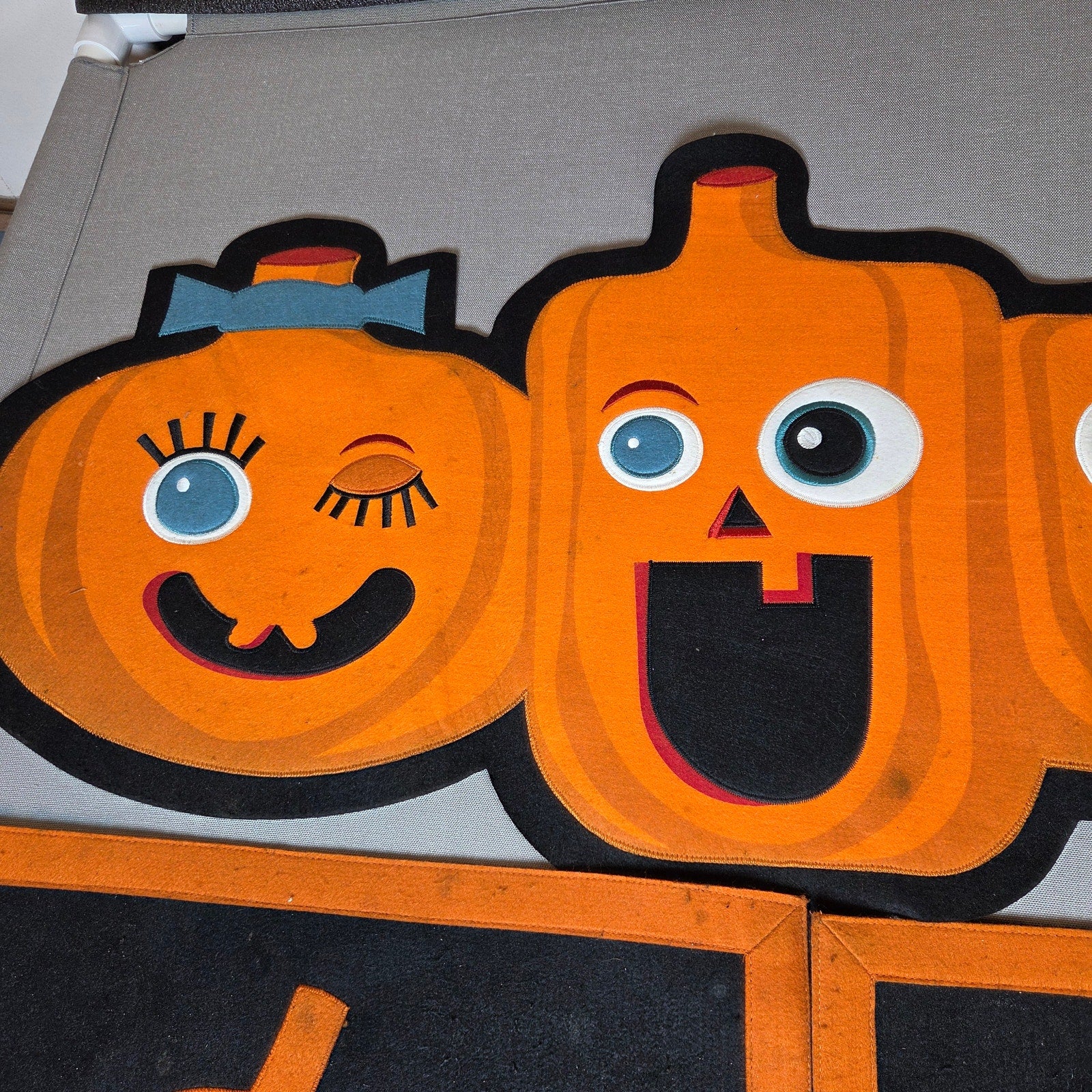 Vintage Halloween Pumpkin Table Runner & 3 Placemats Jack O Lantern Set