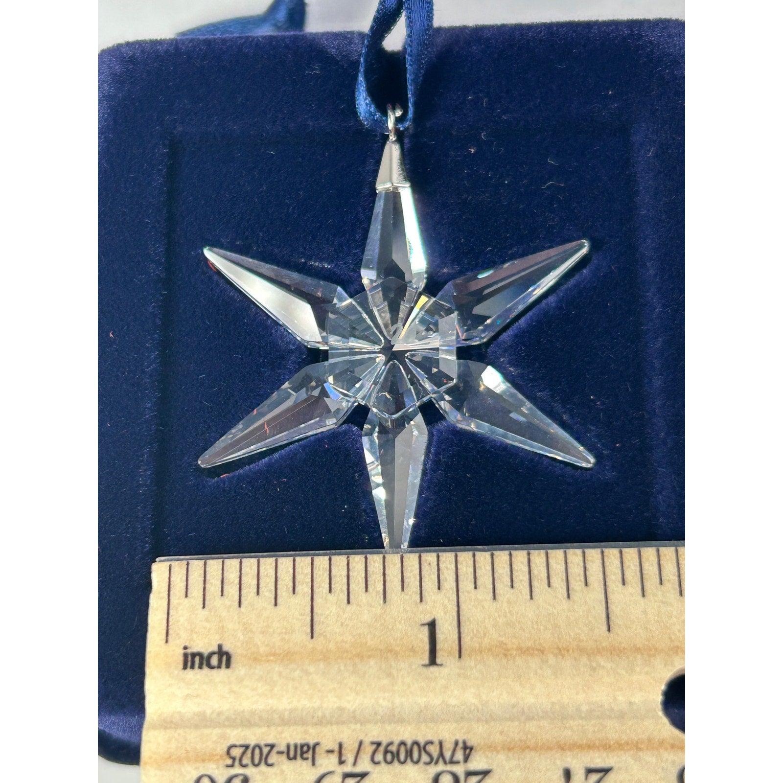 Swarovski 2005 Little Star Ornament w/ Box & Certificate Crystal Holiday Star