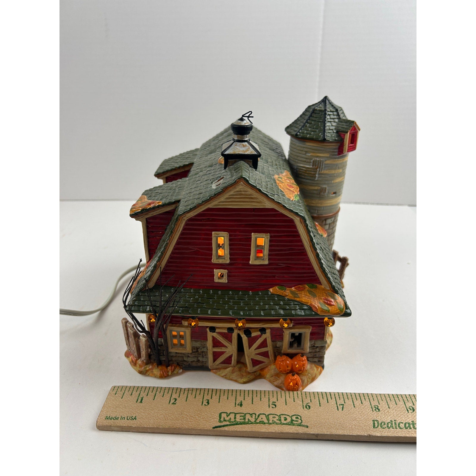 Dept 56 Haunted Barn Halloween Lighted Sound Building