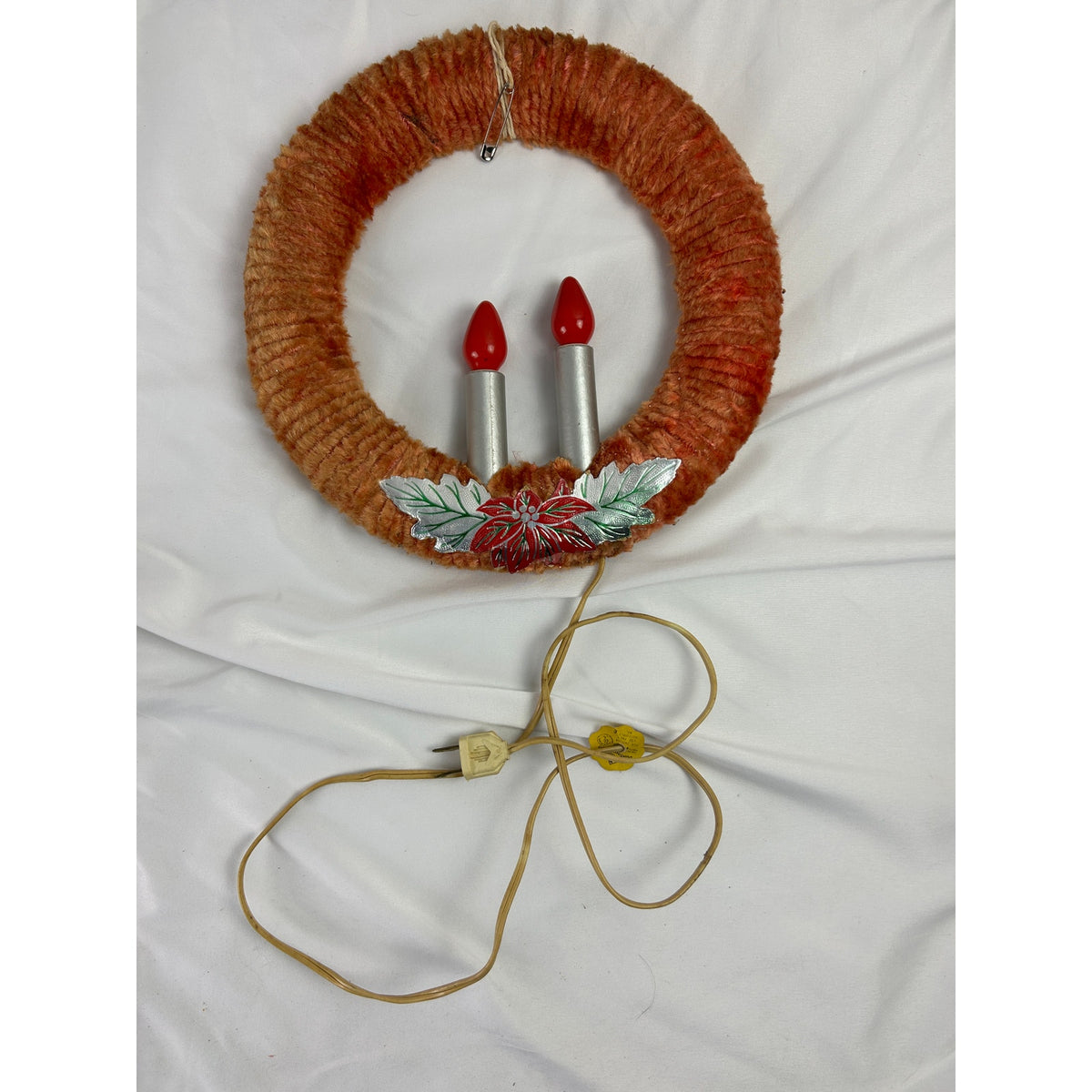 Vintage 1940s Chenille Christmas Wreath Double Electric Candles 11" WORKS