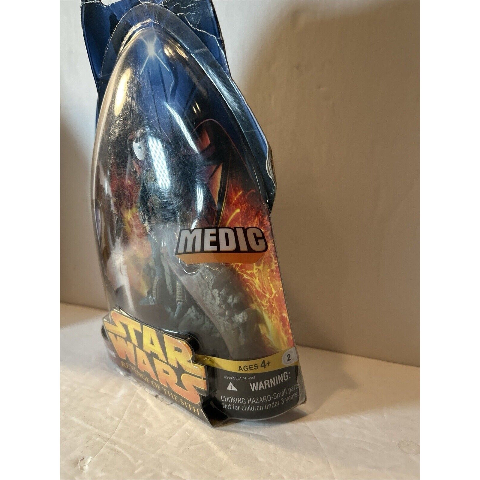 Star Wars Revenge of the Sith Medic Polis Massan and Battle Droid