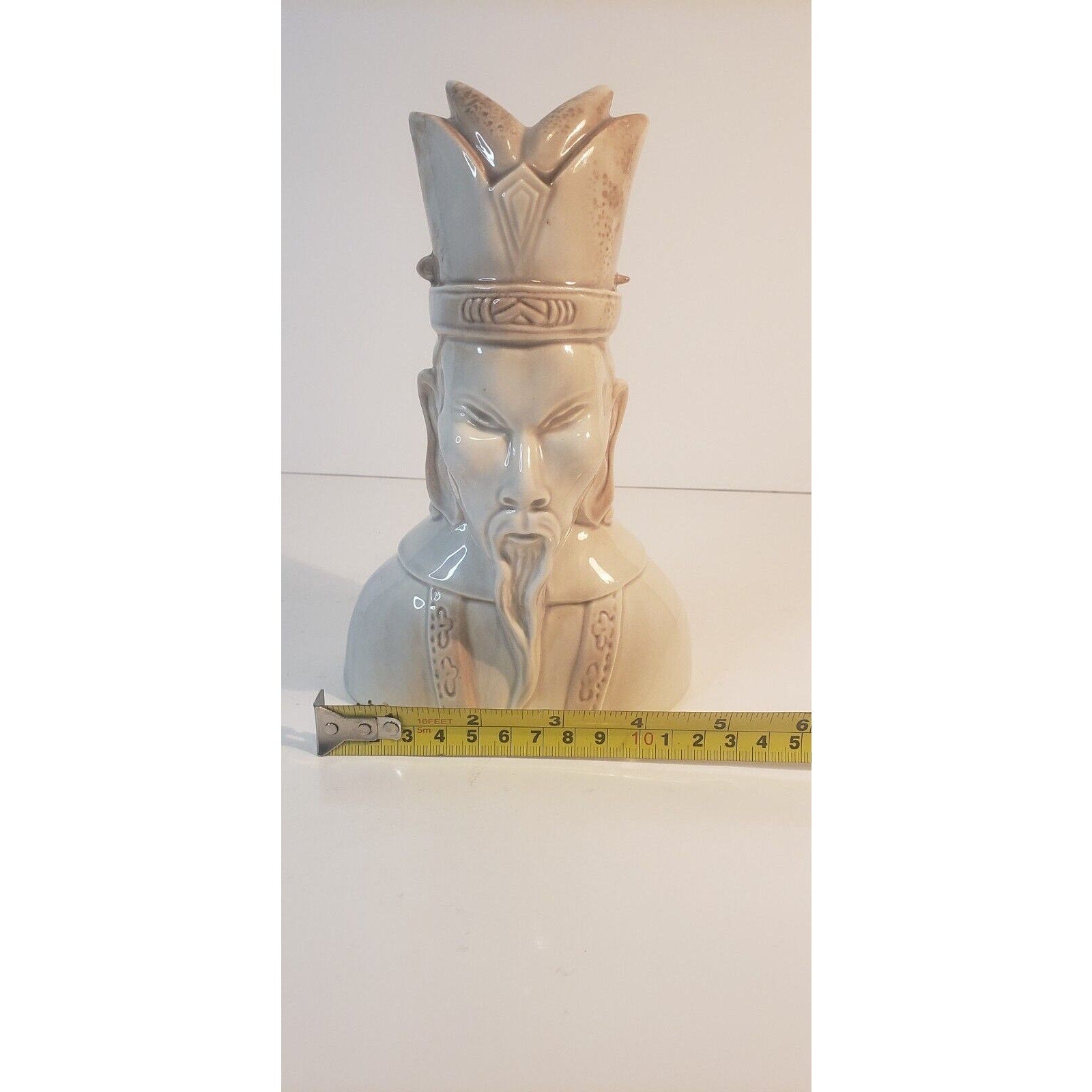 Roselane Pasadena Dove Gray Chinese Modern Bust Figurine 1940s California Pottery