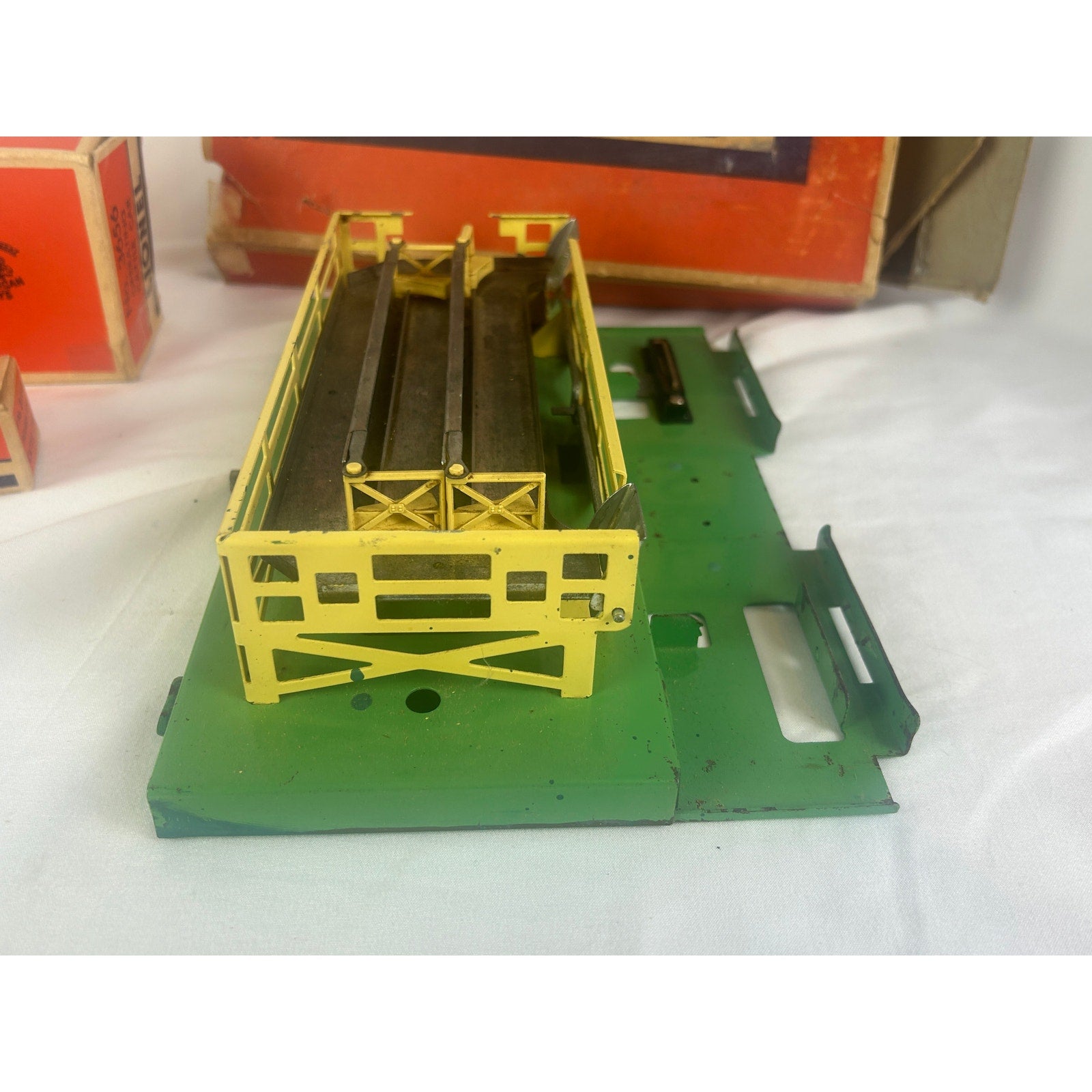 Vintage Lionel 3656 Stockyard Cattle Car Set w Ramp Cows Box Lot