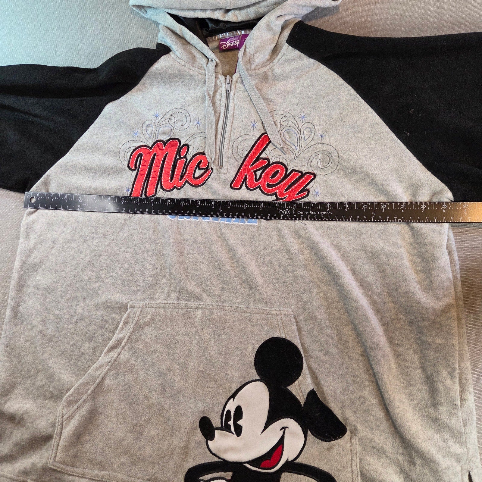 Disney Mickey Mouse Women’s 3X Pullover Hoodie Gray Black Red Graphic Sweatshirt