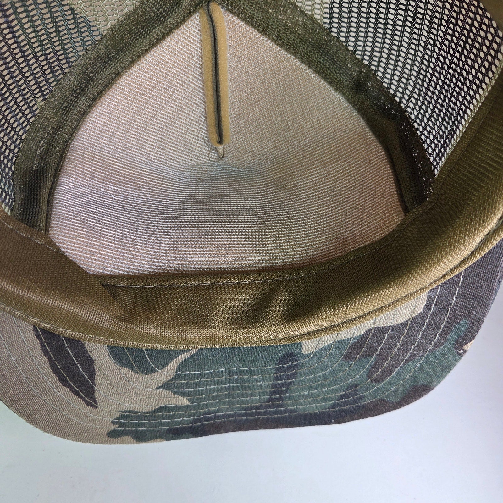 Vintage Taiwan ROC Special Forces Mesh Snapback Hat Skull Rifles Camo 1980s