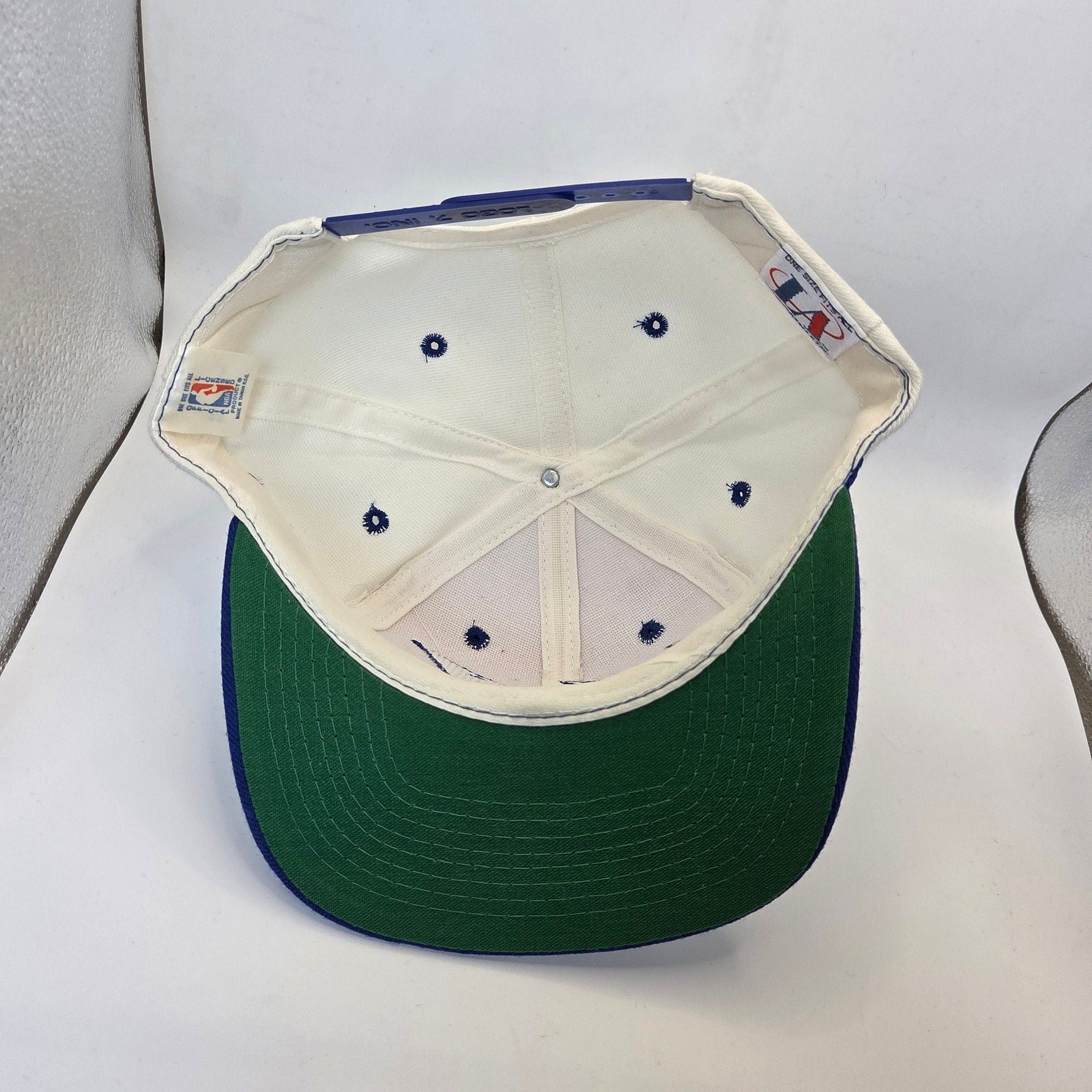 Logo Athletic Minnesota Timberwolves Sharktooth Snapback Hat Vintage 90s NWT