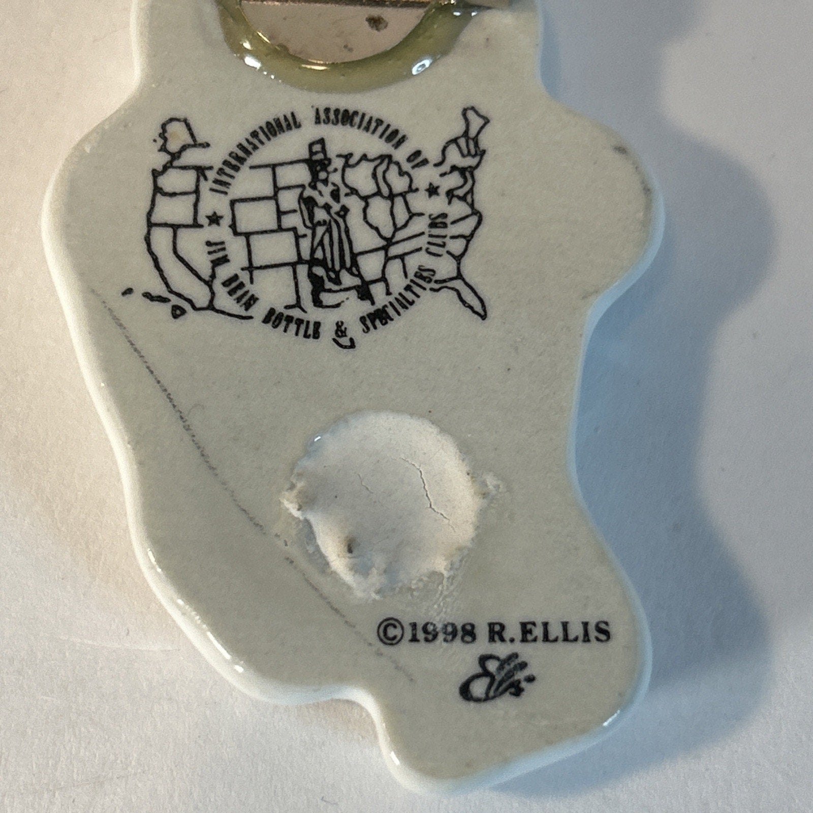 Wade Ceramics Enamel Collector Pin 1988 England Vintage Lapel Pin