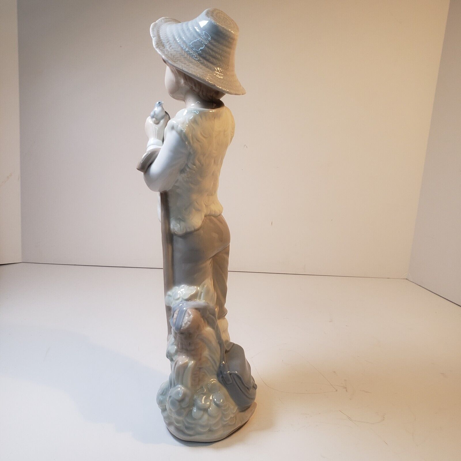NAO by Lladro Boy Holding Bird Figurine Spain Porcelain 1977 12” Tall