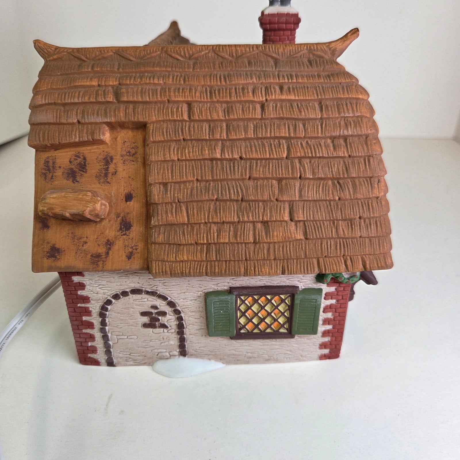Dept 56 Dickens' Village Cobb Cottage Lighted Building 1991 w/ Box
