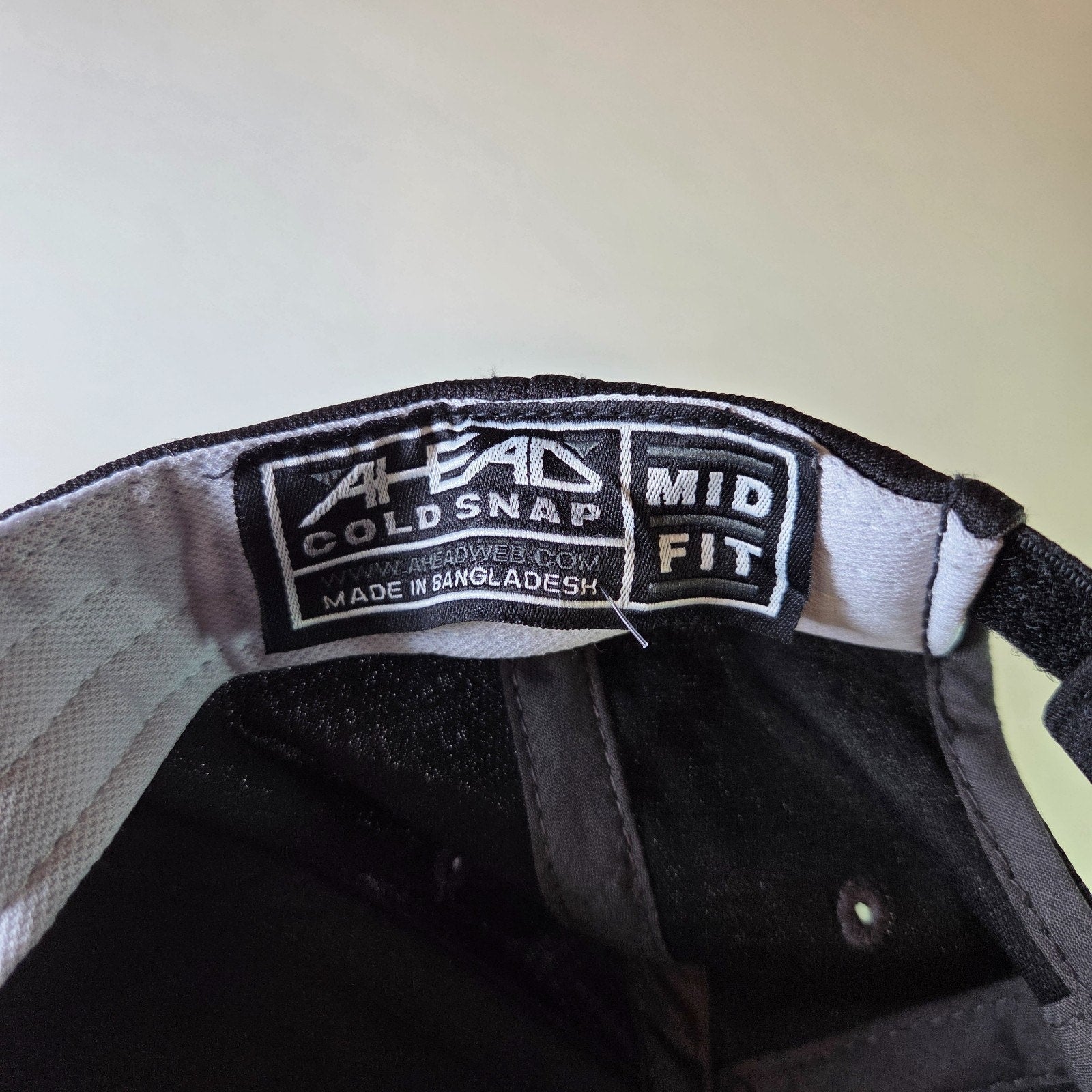 Bobby Jones Sarasota Golf Hat Black AHEAD Cold Snap Mid Fit Adjustable New