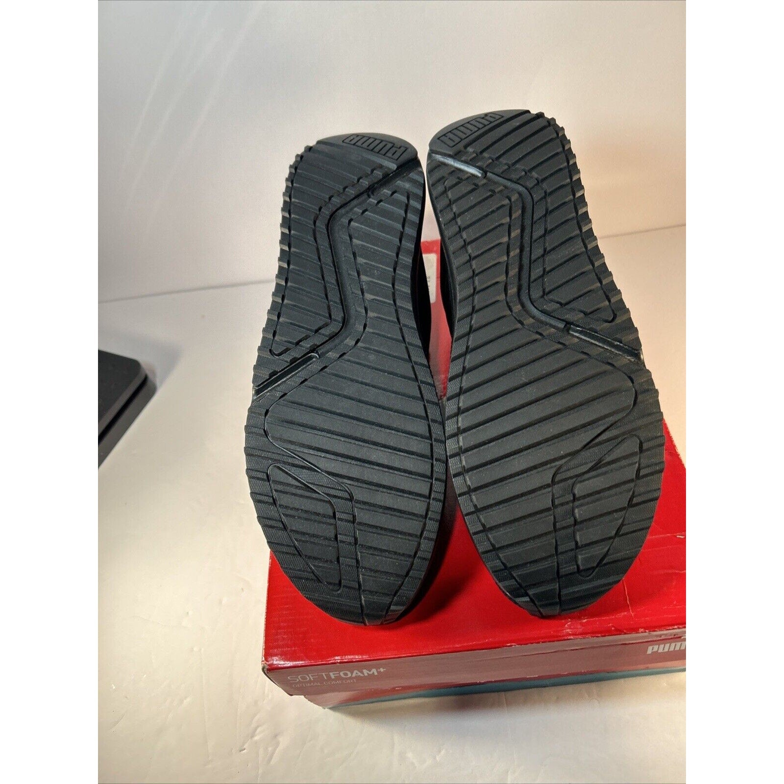 Puma Pacer Future Sneakers Black Knit Men’s Size 12 New in Box (Box Damaged)