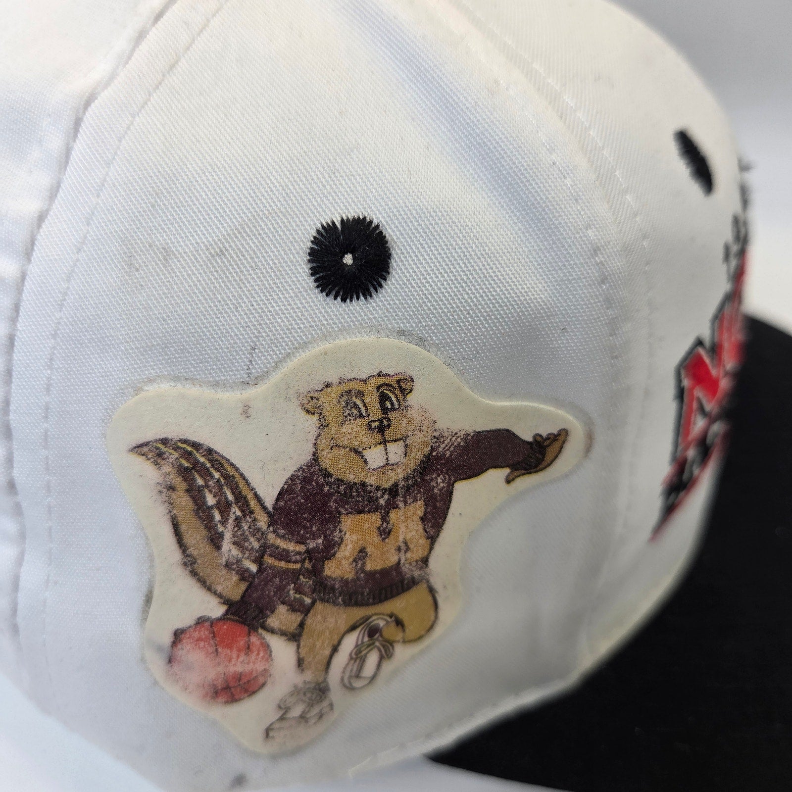 Logo 7 1997 NCAA Basketball Championship Hat OSFA MN Gophers Patches White