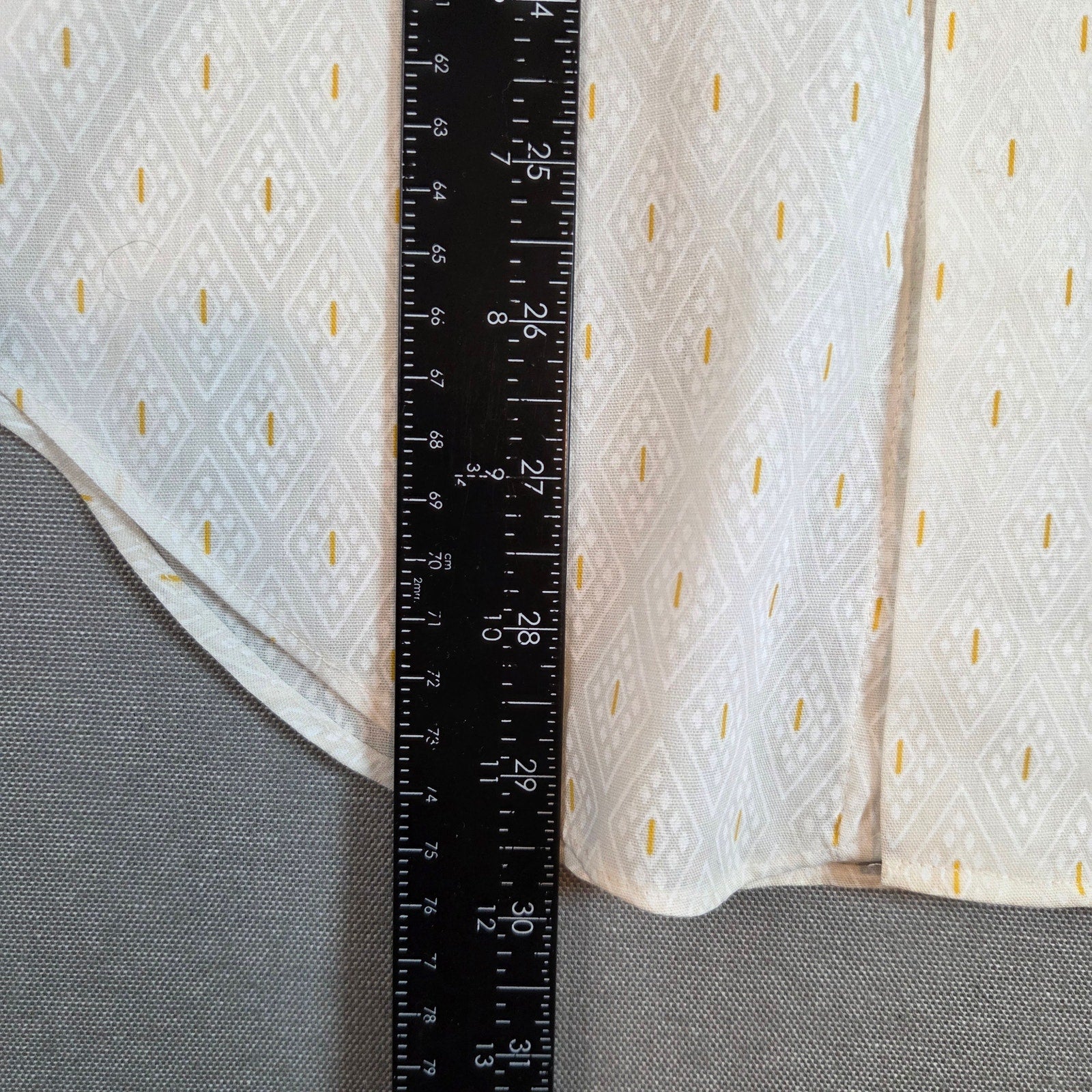 Vintage 1960s Arrow Belmont Club Decton Perma-Iron Shirt USA 14.5-32