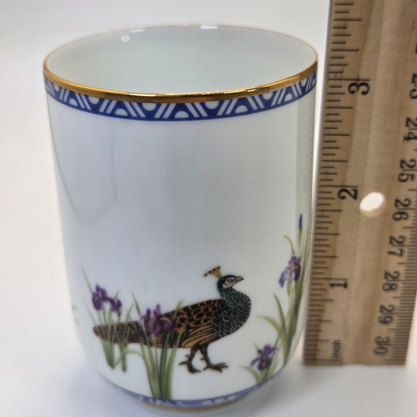 Franklin Porcelain 1985 Peacock Bird & Iris Japanese Porcelain Tea Cup Japan