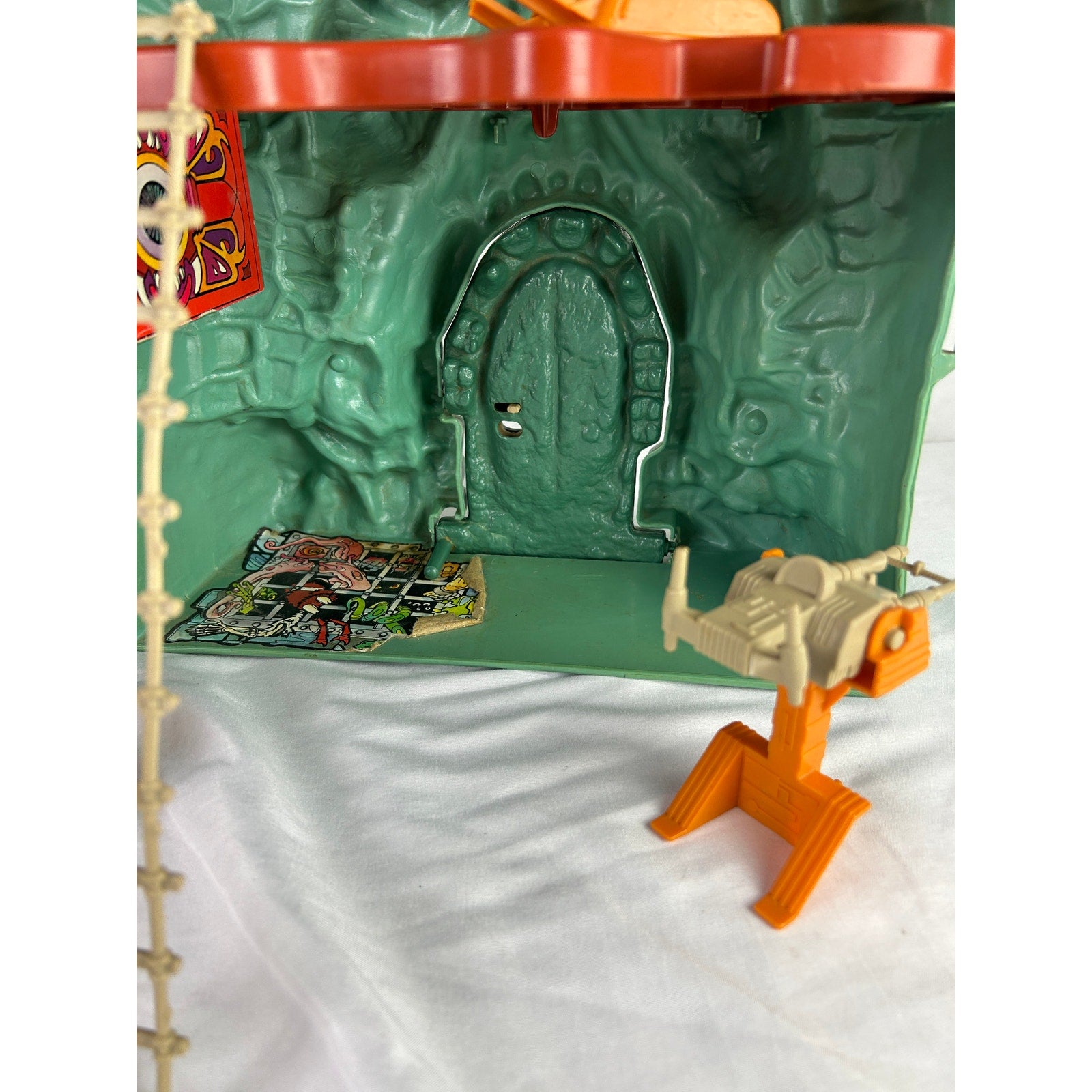 Vintage 1981 MOTU Castle Grayskull Playset Mattel Incomplete with Accessories