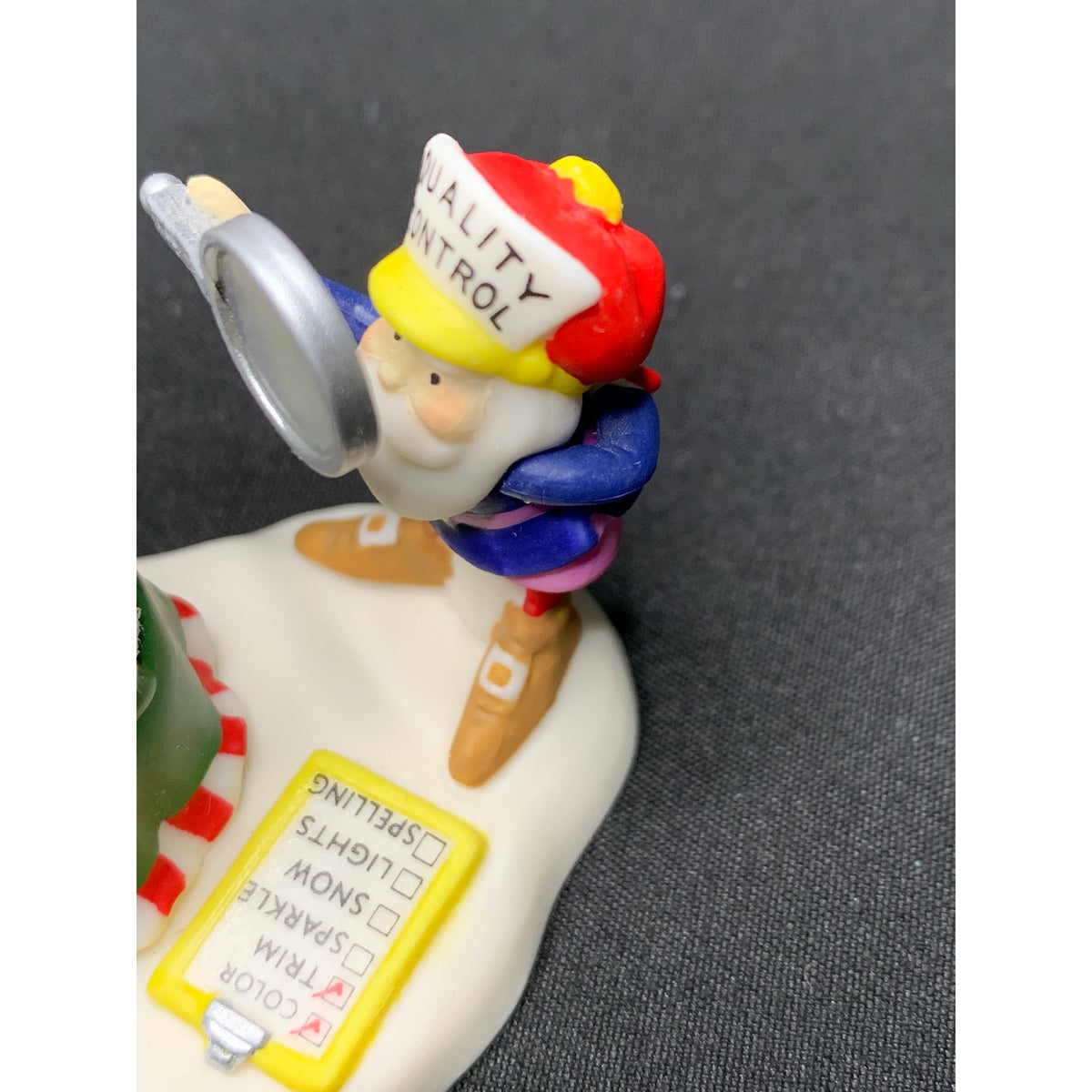 Dept 56 Making Each House Checking It Twice 57204 North Pole Special Edition