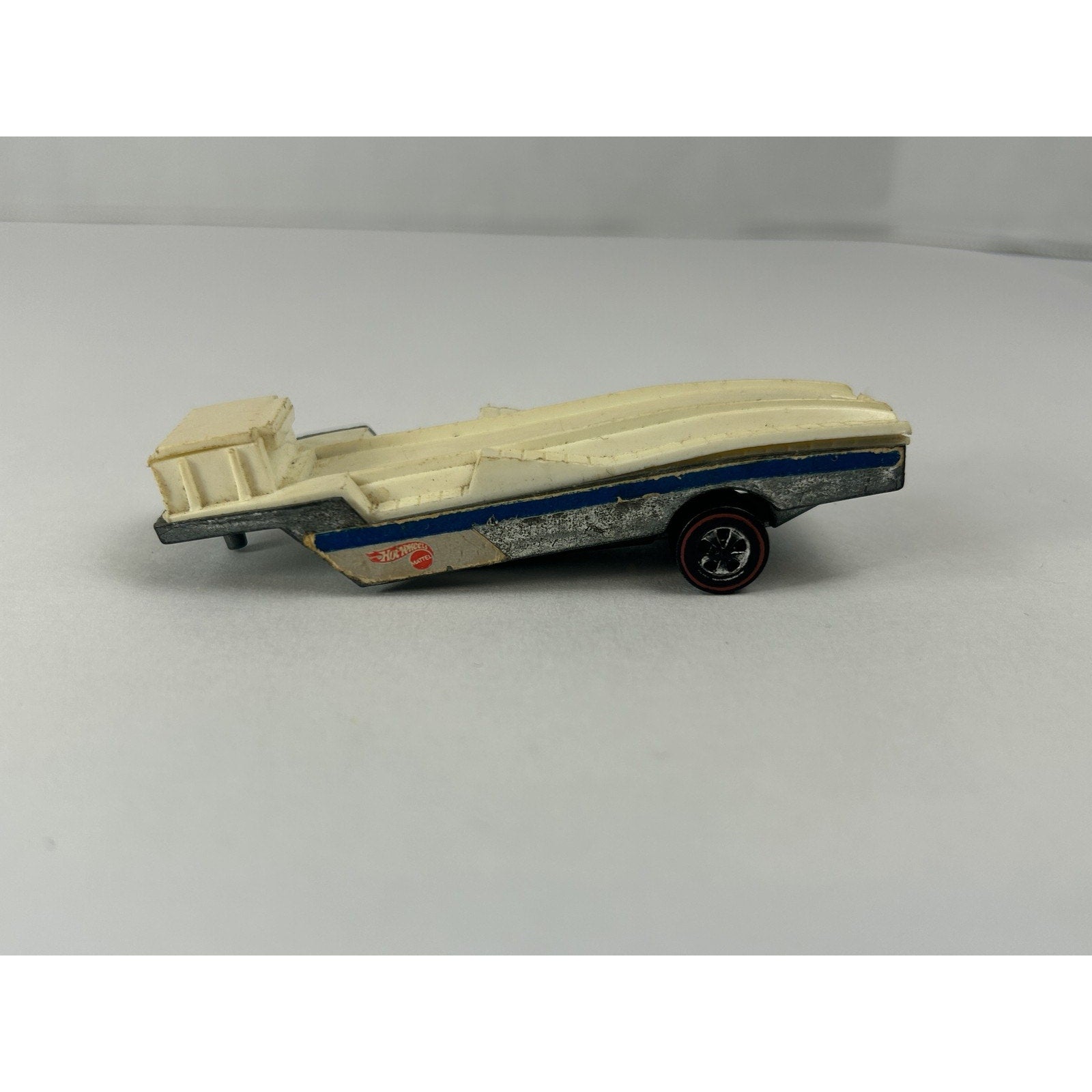 Vintage Hot Wheels 1970 The Heavyweights Redline Car Hauler
