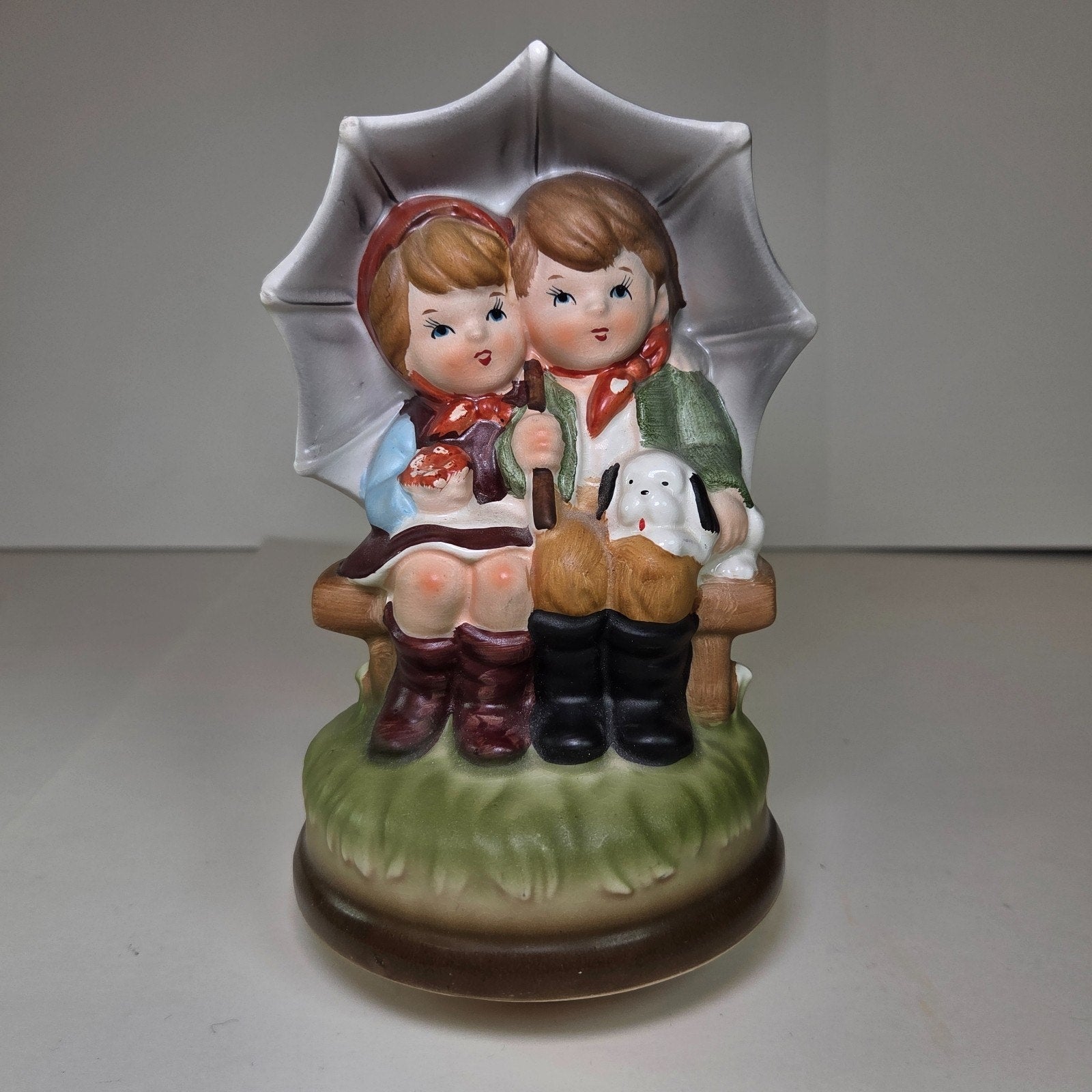 Vintage Japan Raindrops Music Box Figurine Sankyo Style Hummel Kids Dog Works
