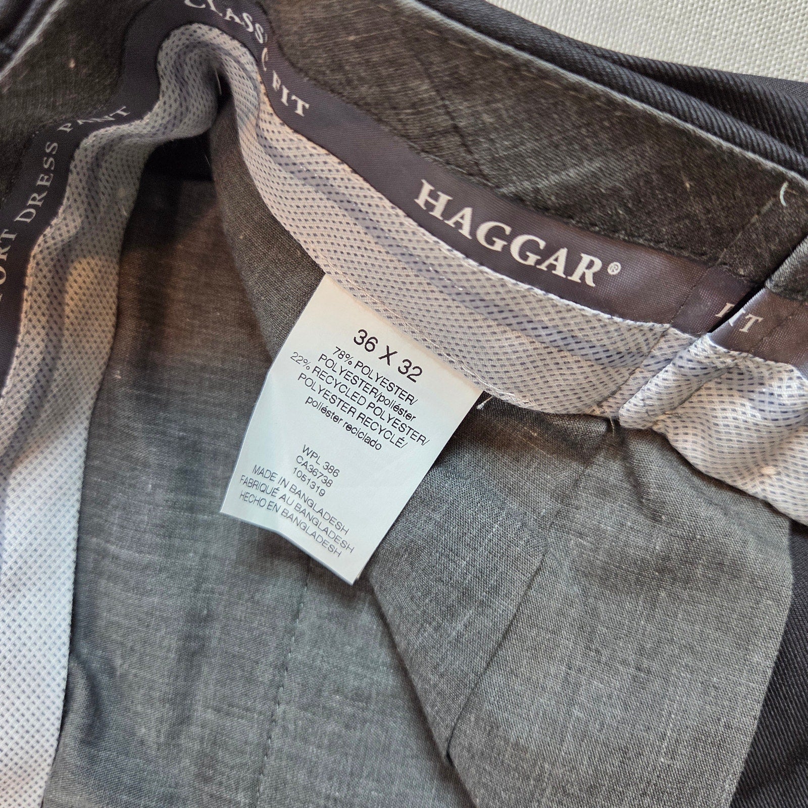Haggar Premium Comfort Dress Pants 36x32 Gray NWT Hidden Stretch Waist