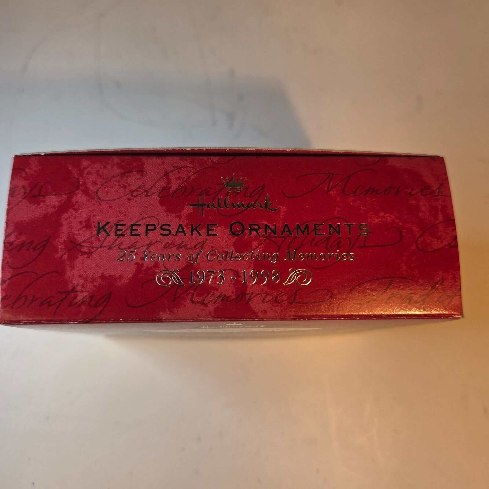Hallmark Keepsake Ornament 1970 Plymouth Hemi 'Cuda 1998