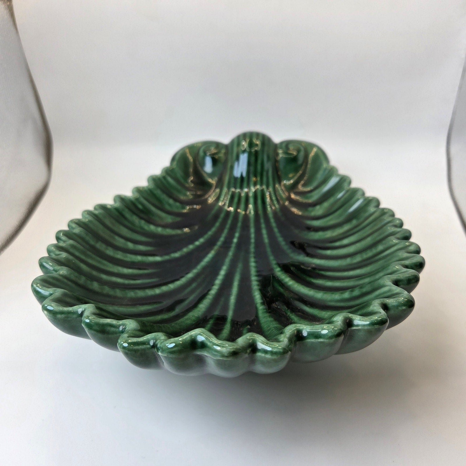 Vintage 1959 Green Glazed Shell Form Footed Art Pottery Dish Centerpiece 11in