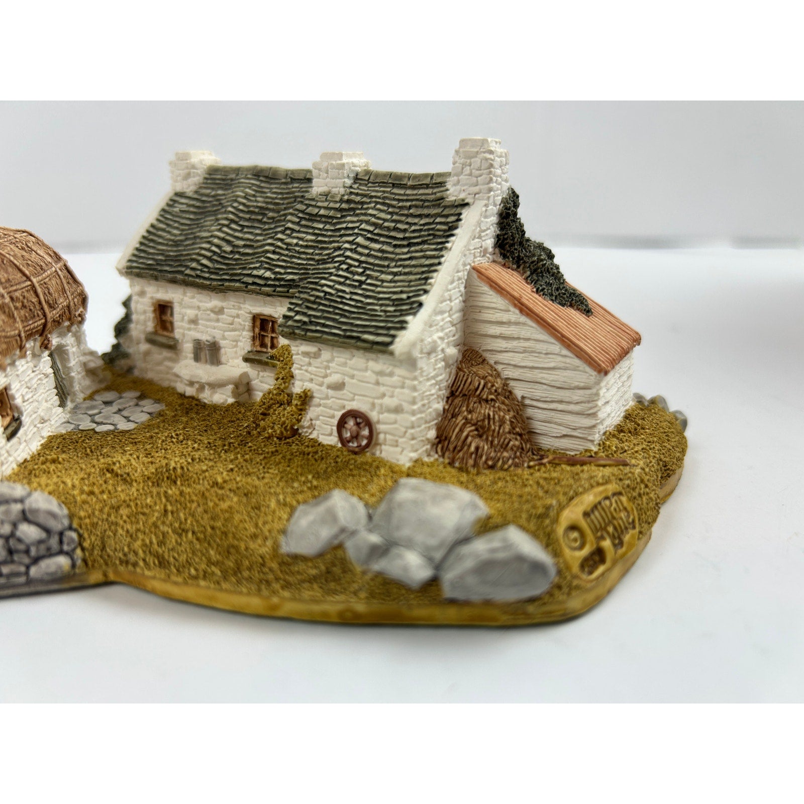 Lilliput Lane Hegarty’s Home 1989 Irish Collection Cottage w Box & Booklet