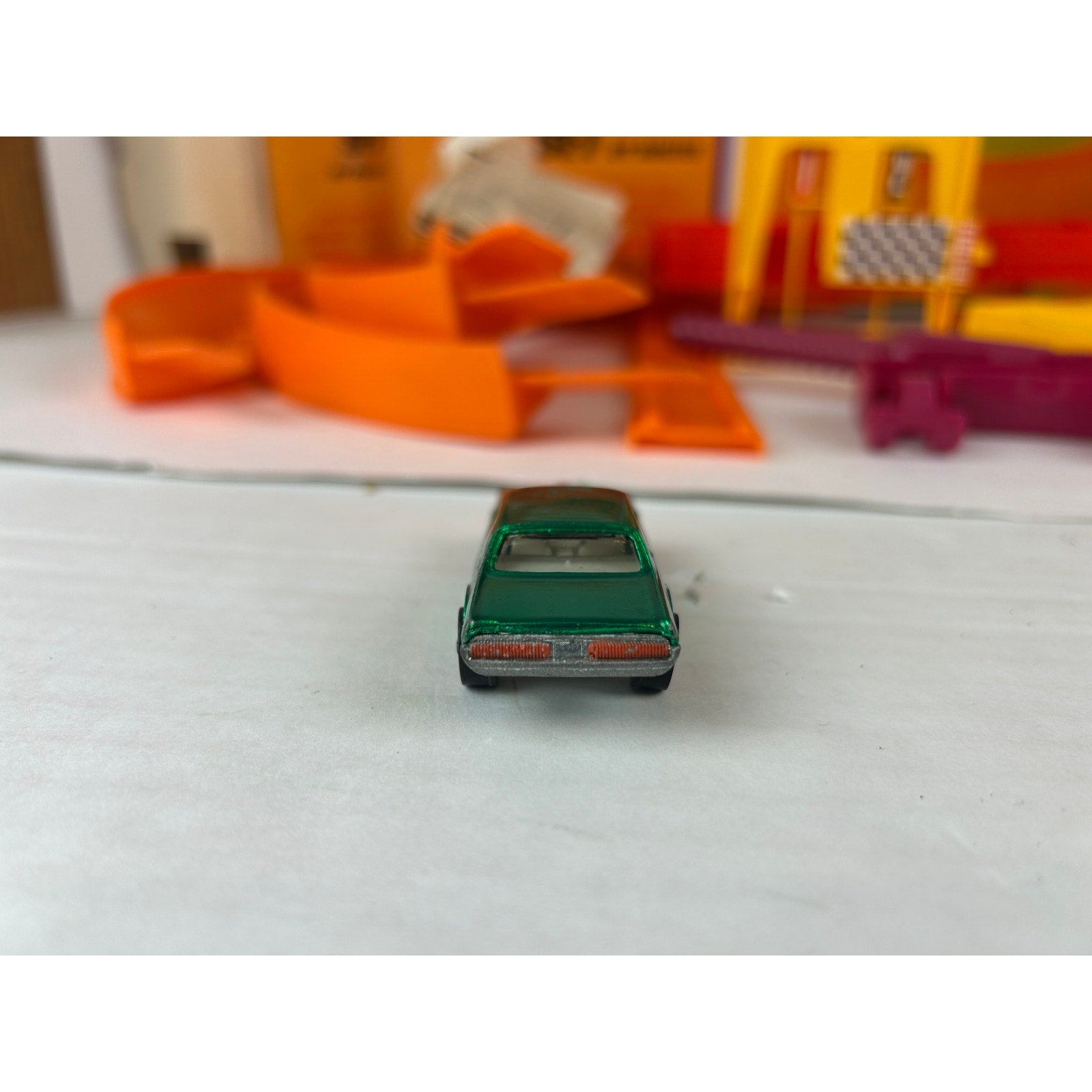 Vintage Hot Wheels Red-Line Cars Lot (4) + Hot Curves Race Action Set Track