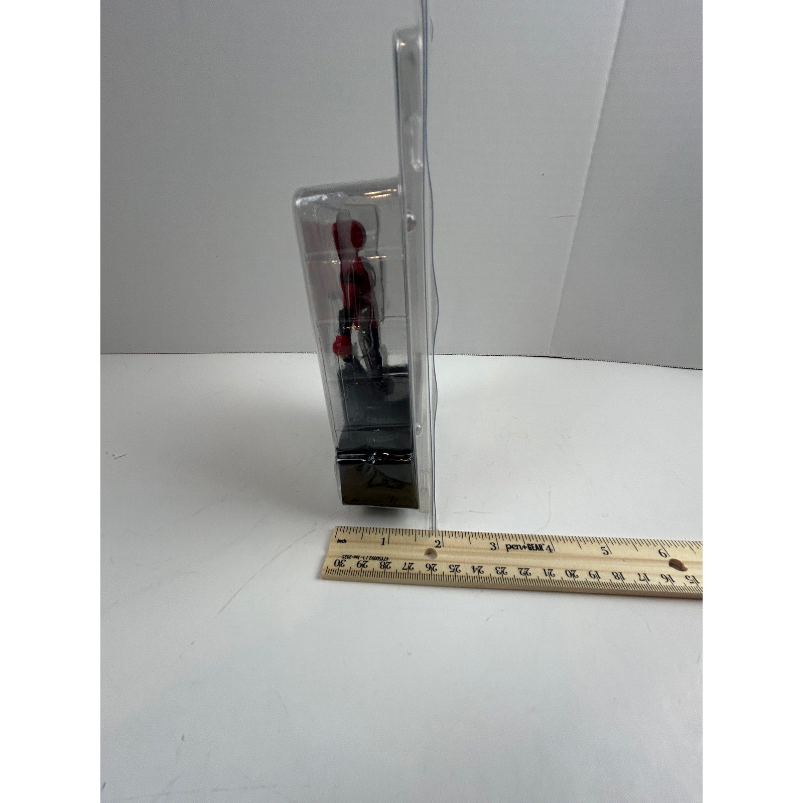 Deadpool 2017 EE Convention Exclusive Wooden Push Puppet LE 492 NIP Marvel