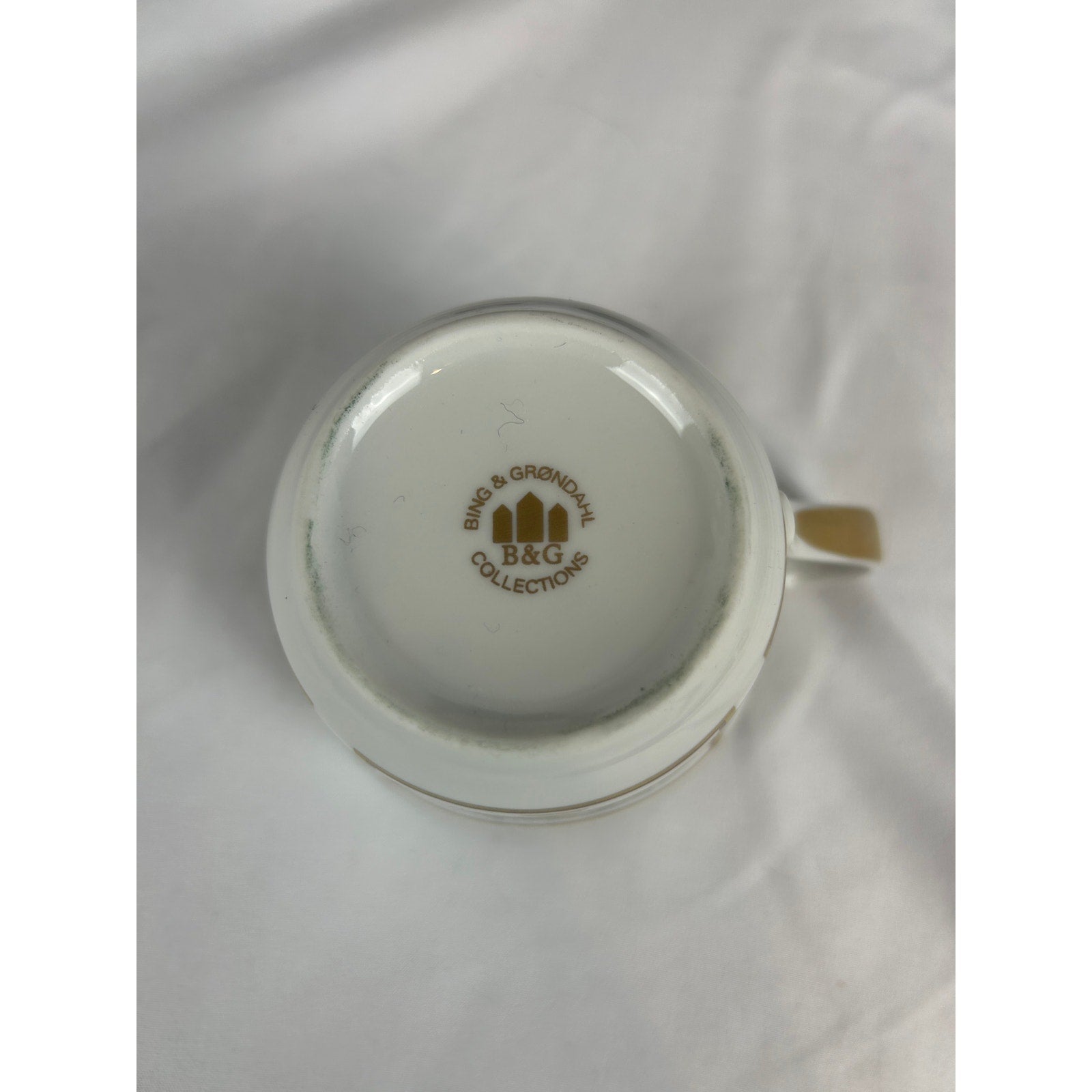 Bing Grondahl Holiday Collection 1997 Cup Saucer Tea Plate Set Denmark