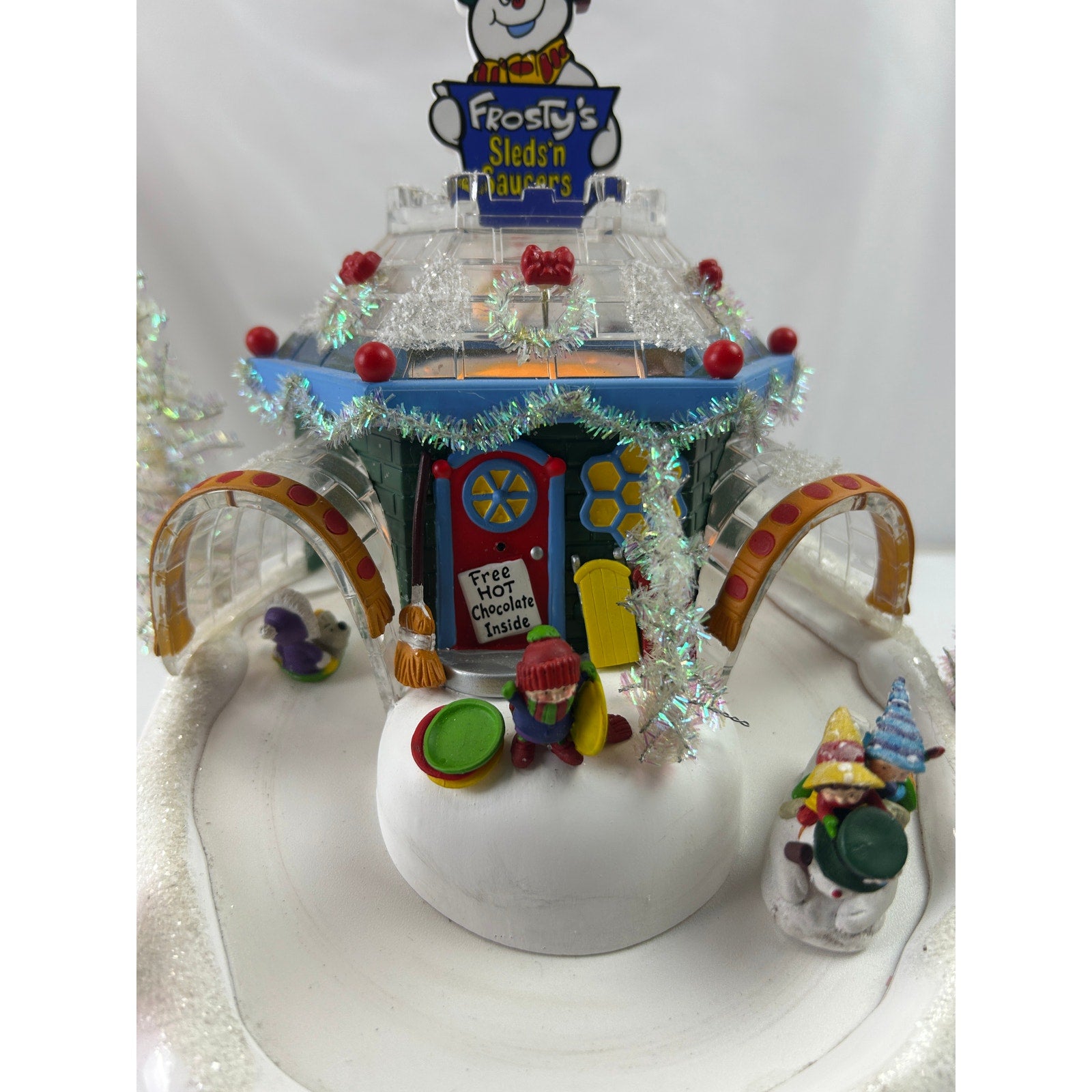 Dept 56 Frosty's Sleds N Saucers 56449 North Pole Animated Lighted 2005 Working