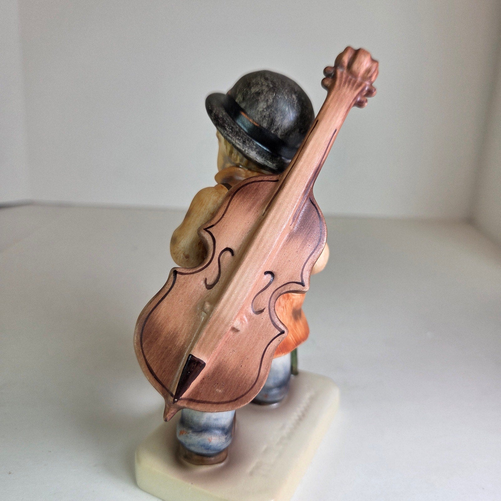 Vintage Goebel M.I. Hummel Little Cellist #89/1 TMK5 W. Germany 5.5" Figurine