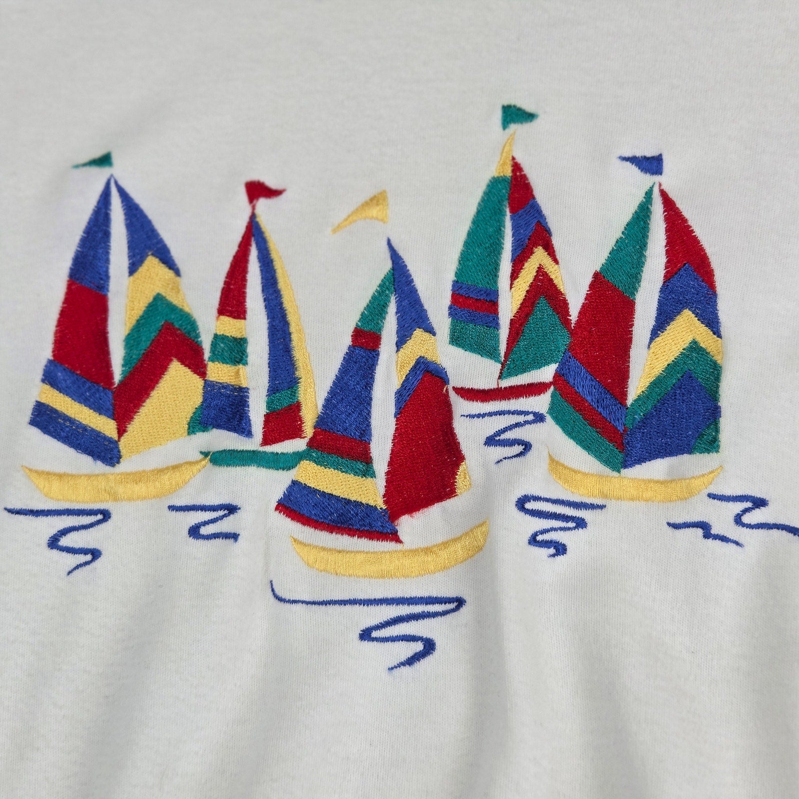Vintage Alfred Dunner Sailboat Embroidered Sweatshirt Top S Made Taiwan
