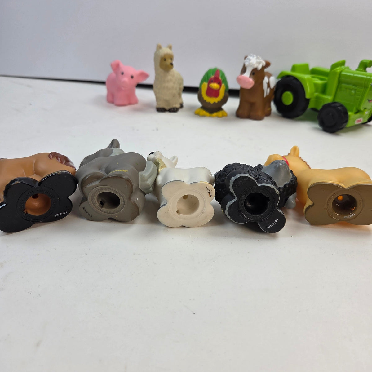 Fisher Price Little People Lot of 25 Figures Farm Animals Green Tractor Toys