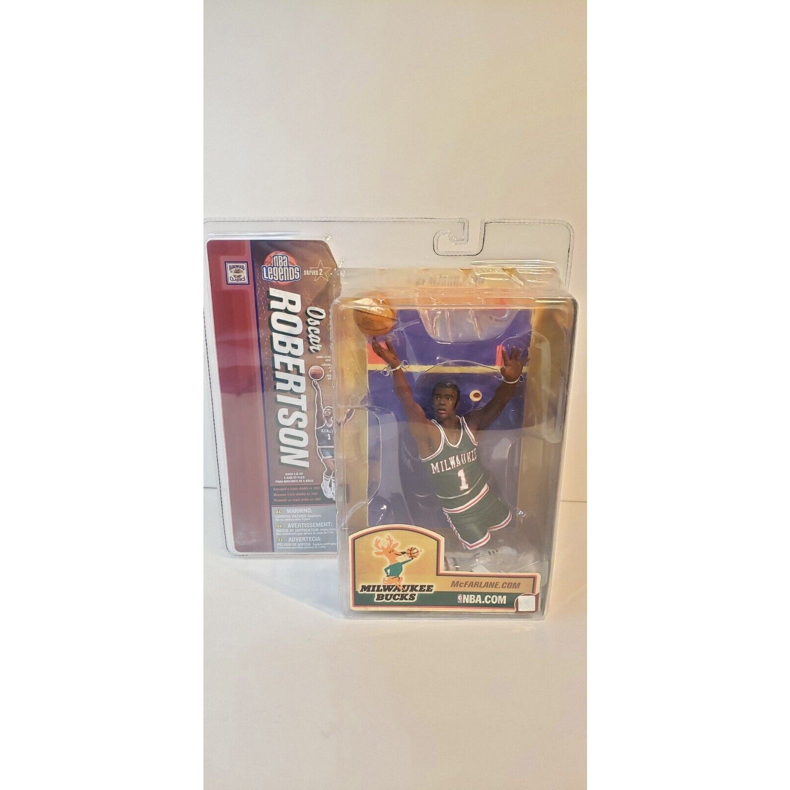Oscar Robertson Milwaukee Bucks McFarlane NBA Legends Series 2 Figure Sealed New