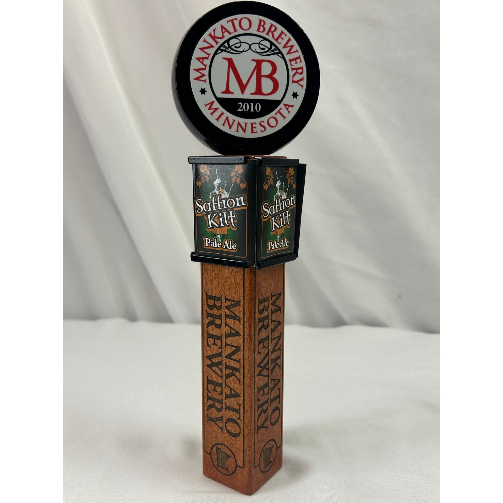 Mankato Brewery Saffron Kilt Pale Ale Beer Tap Handle Minnesota 2010 Wood