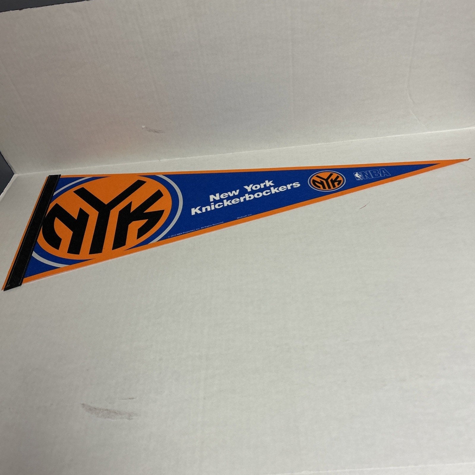 New York Knickerbockers Felt Pennant NBA Basketball 30” X 12”