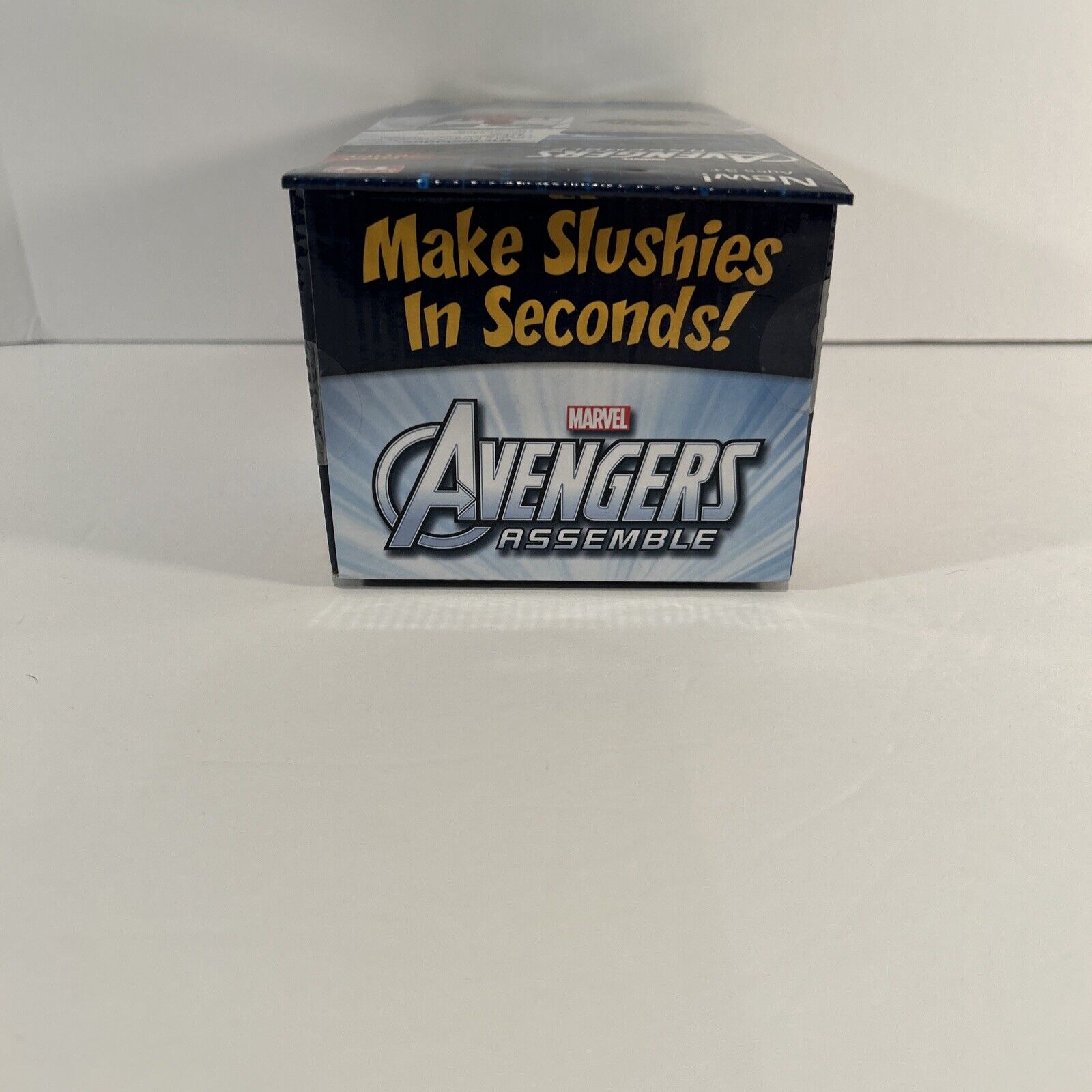 Marvel Avengers Assemble Slushy Magic Slushy Making Cup - As Seen On TV BPA free