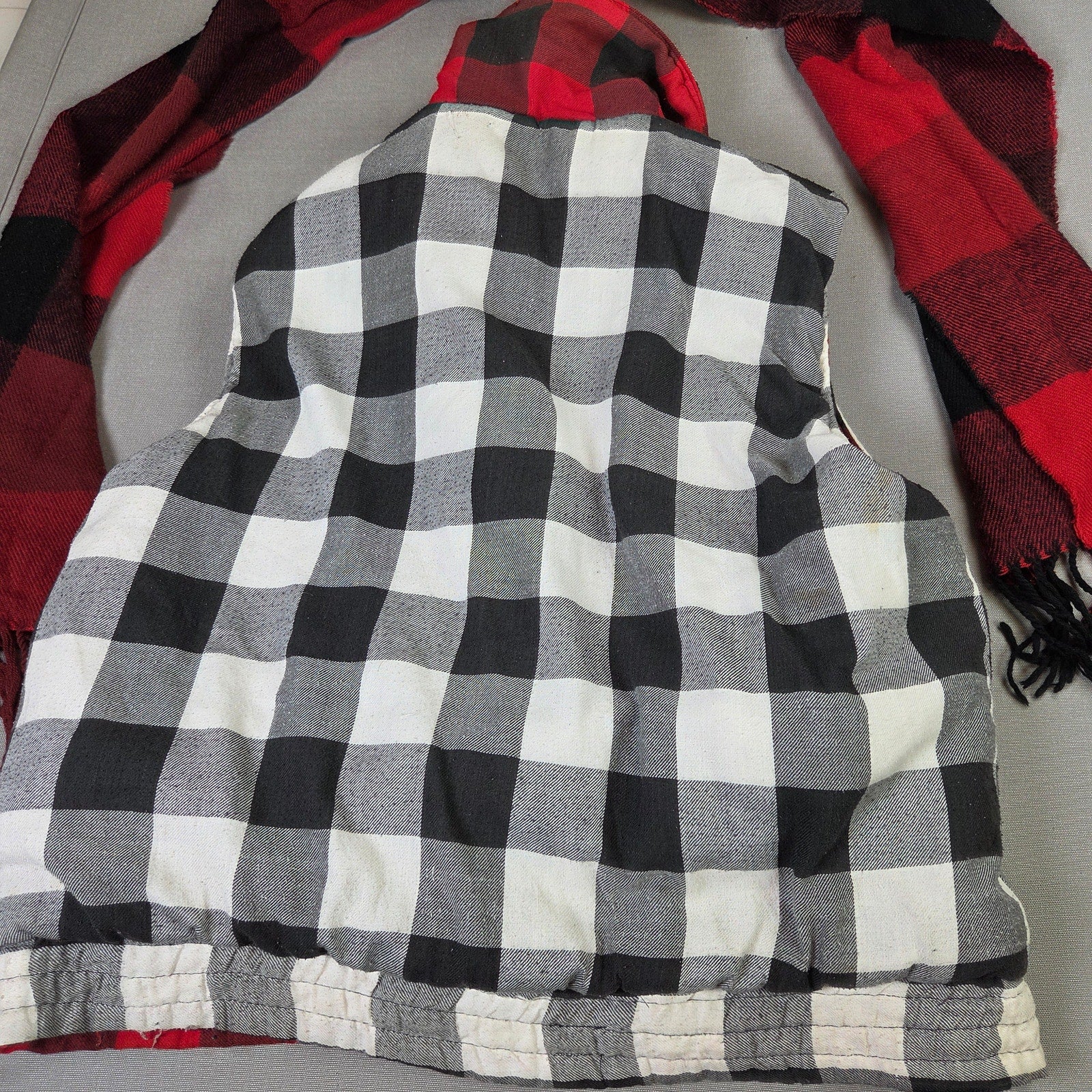 Unbranded Reversible Buffalo Plaid Vest Scarf Set Red Black Adult Large
