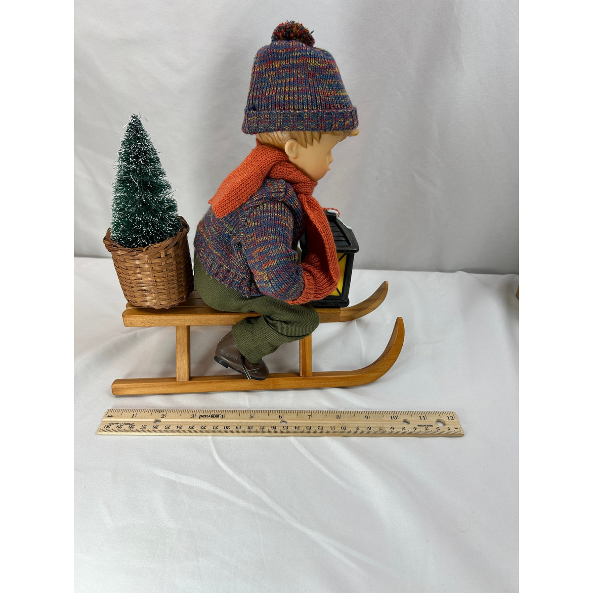 M.I. Hummel Goebel #960 Ride Into Christmas Doll Sled Box 11" Vintage Tree READ