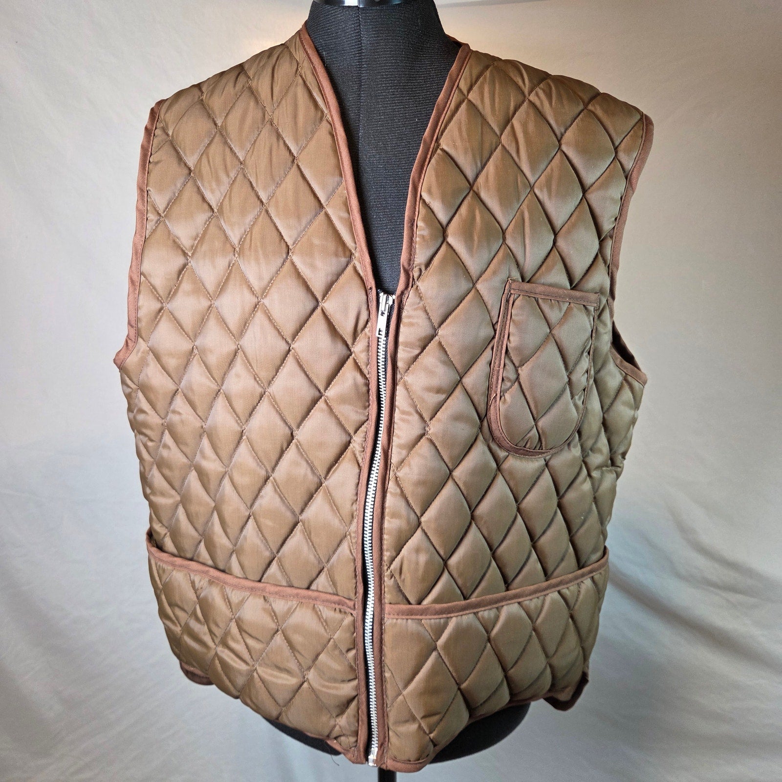 Vintage Haband Style 347 Quilted Hunting Utility Vest Mens L Nylon USA Zip