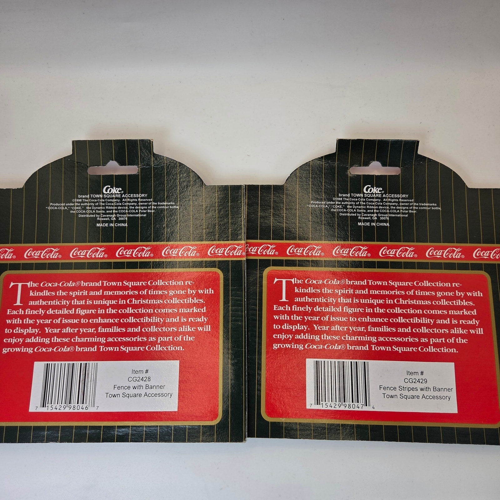Coca-Cola Town Square Collection Fence with Banner 1998 NIP Christmas Village
