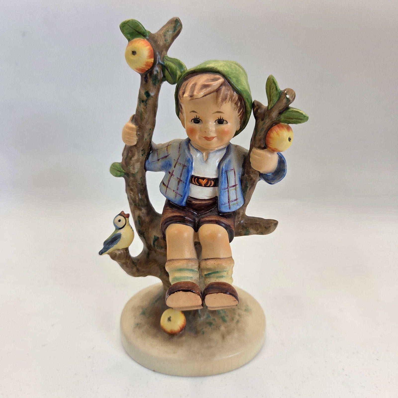 Goebel Hummel Apple Tree Boy 142/1 TMK5 West Germany Figurine 5.75" Tall