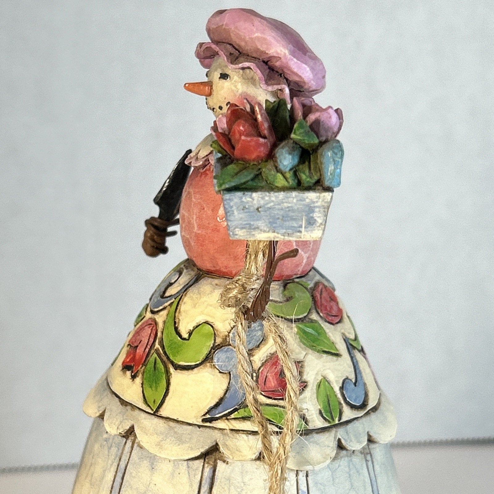 Jim Shore Heartwood Creek Snow Woman Winter Blossoms Figurine 2008 #4010358