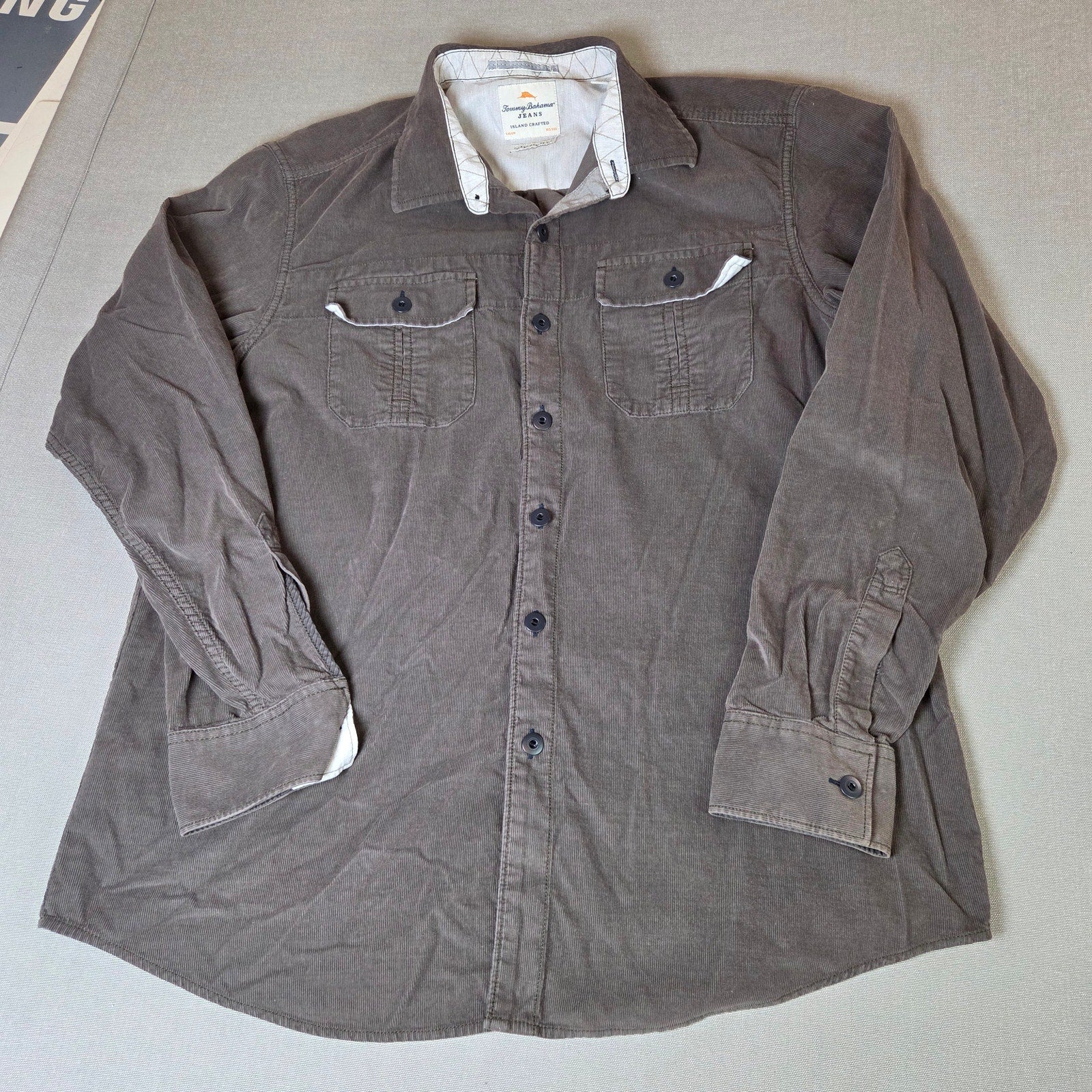 Tommy Bahama Jeans Mens Button Down Long Sleeve Ribbed Corduroy Shirt LG
