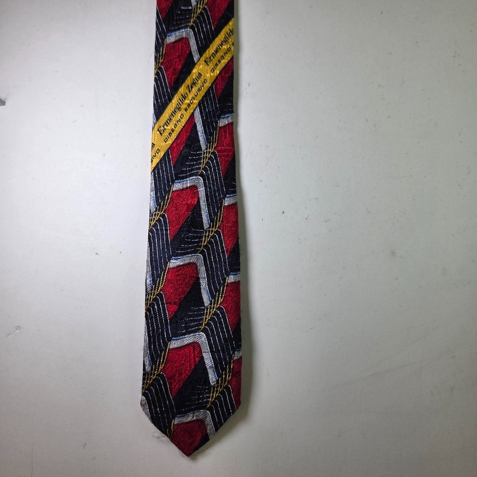 Ermenegildo Zegna Silk Tie Geometric Red Navy Gold Made in Italy 58"