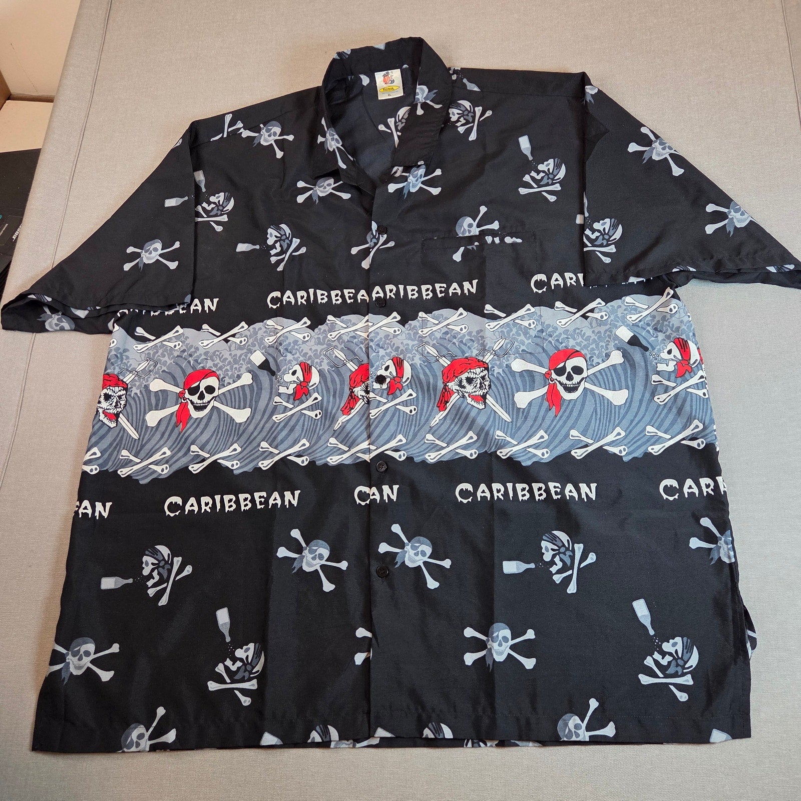 Rima Beachworld Pirate Skull Caribbean Shirt Men’s XL Black Hawaiian Style