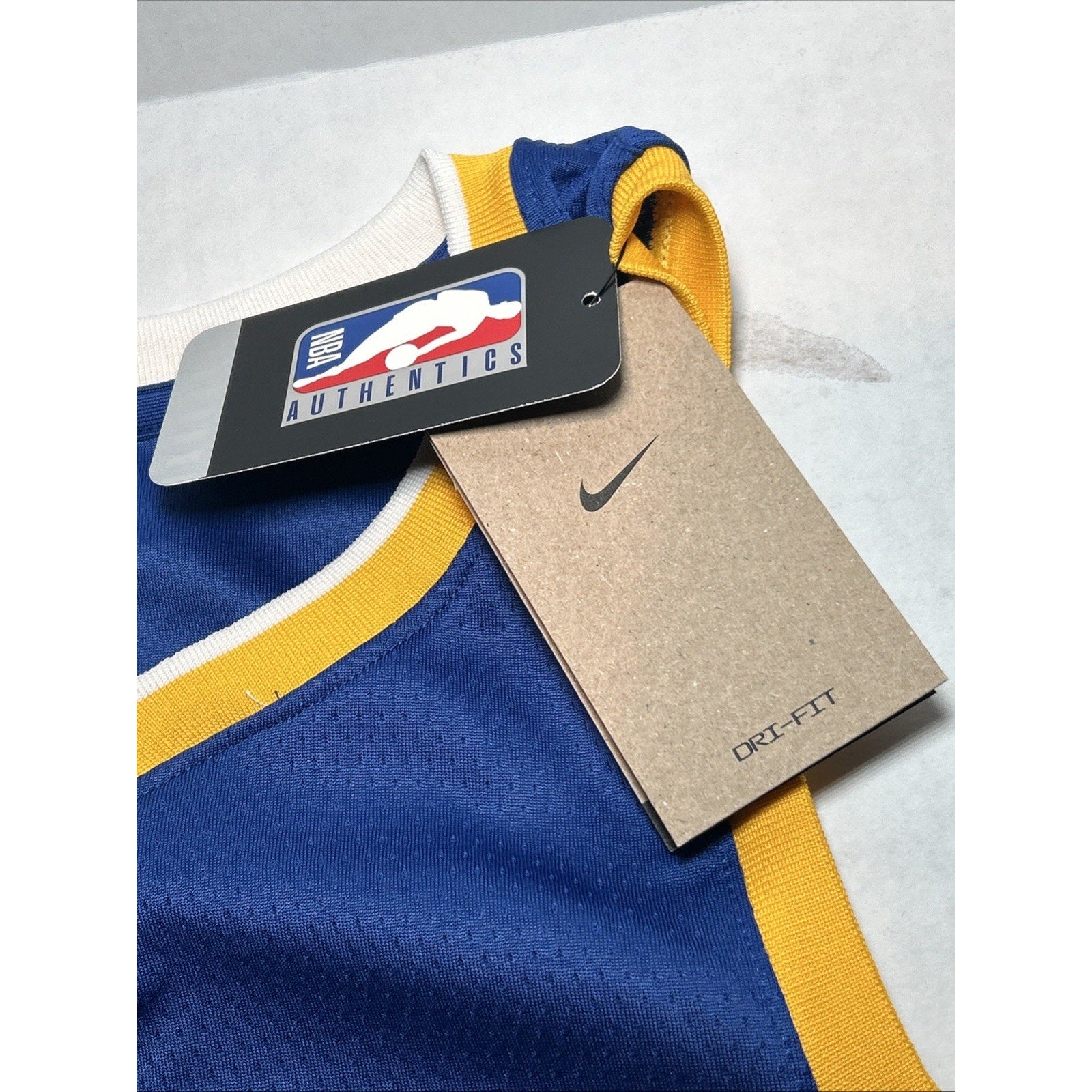 Steph Curry #30 Warriors Nike Jersey XL NBA NWT Icon Edition Basketball