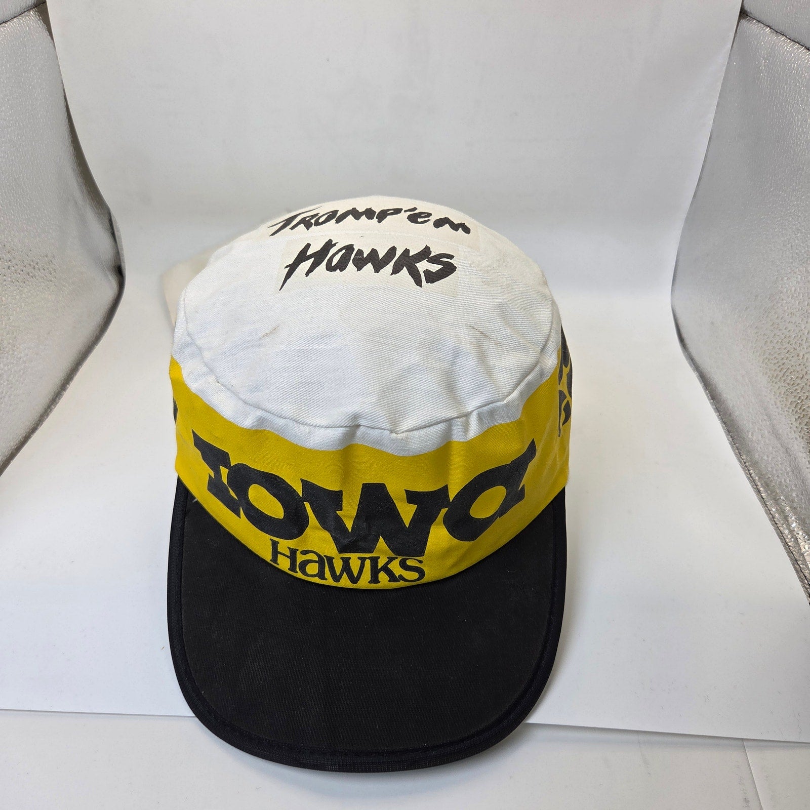 Vintage Iowa Hawkeyes Tromp’em Hawks Two-Tail Hat OSFA Made USA Black Yellow