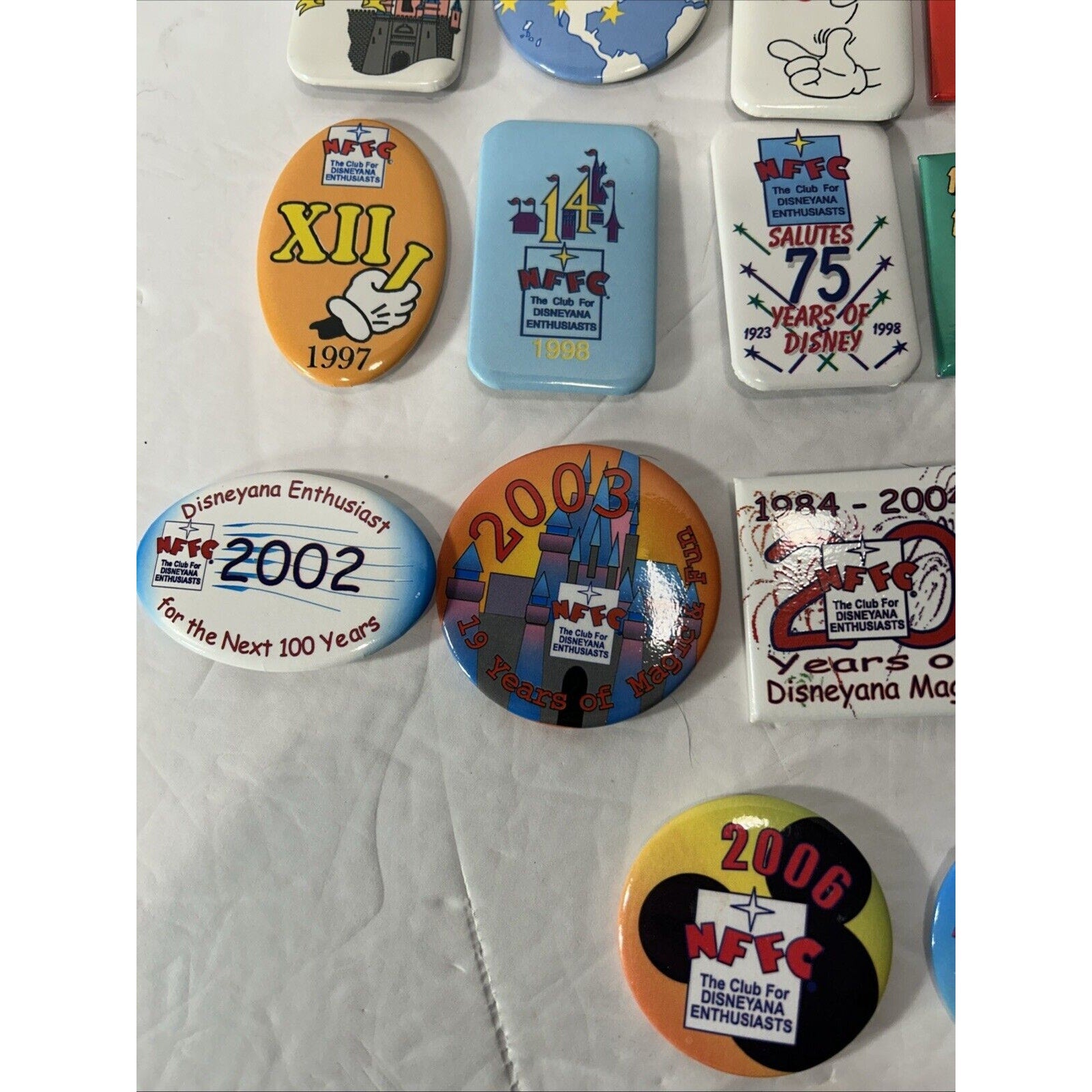 Disney NFFC Disneyana Fan Club Pinback Button Lot of 21 1991–2007